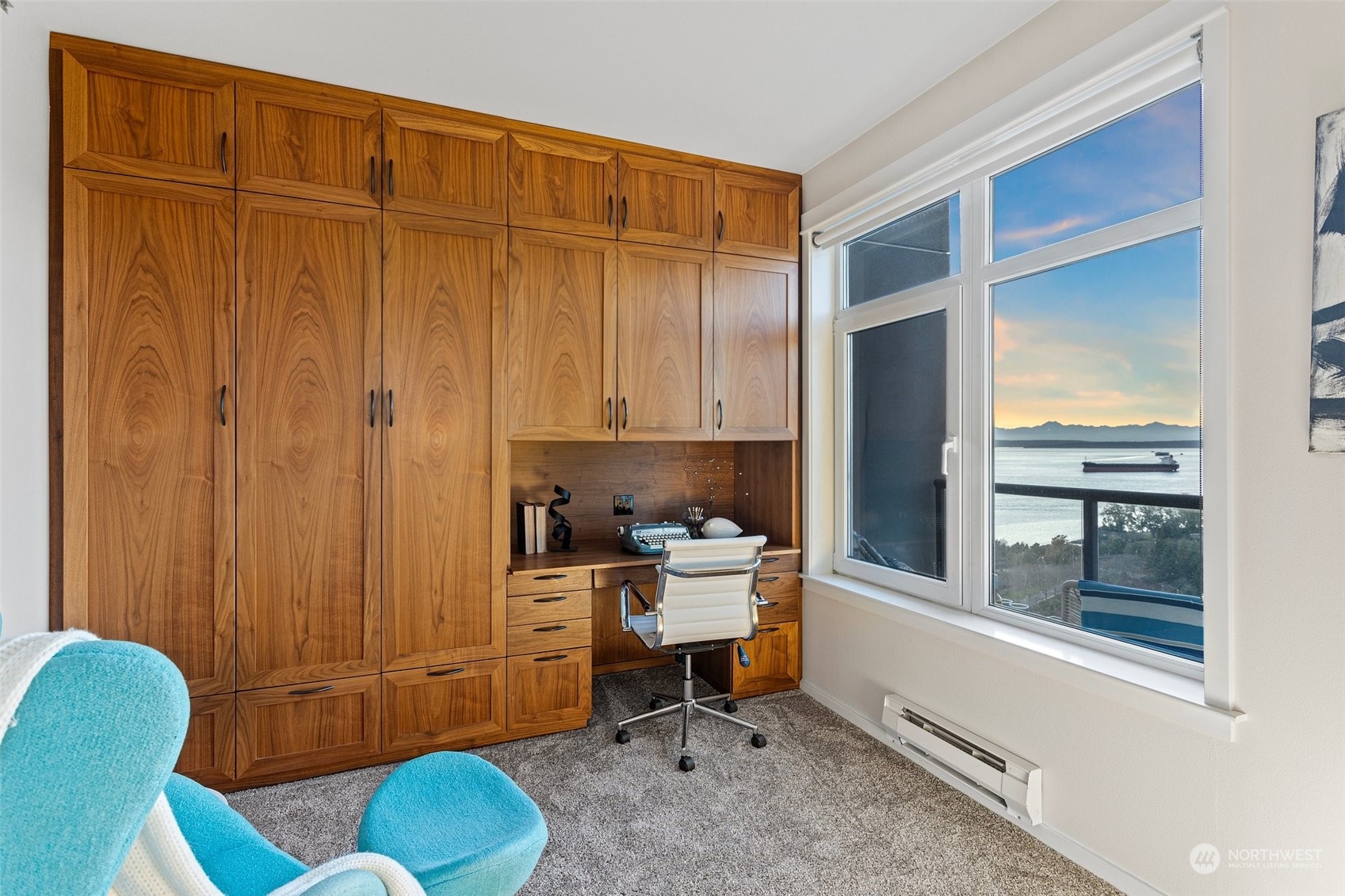 2801 1st Avenue Unit: 1216