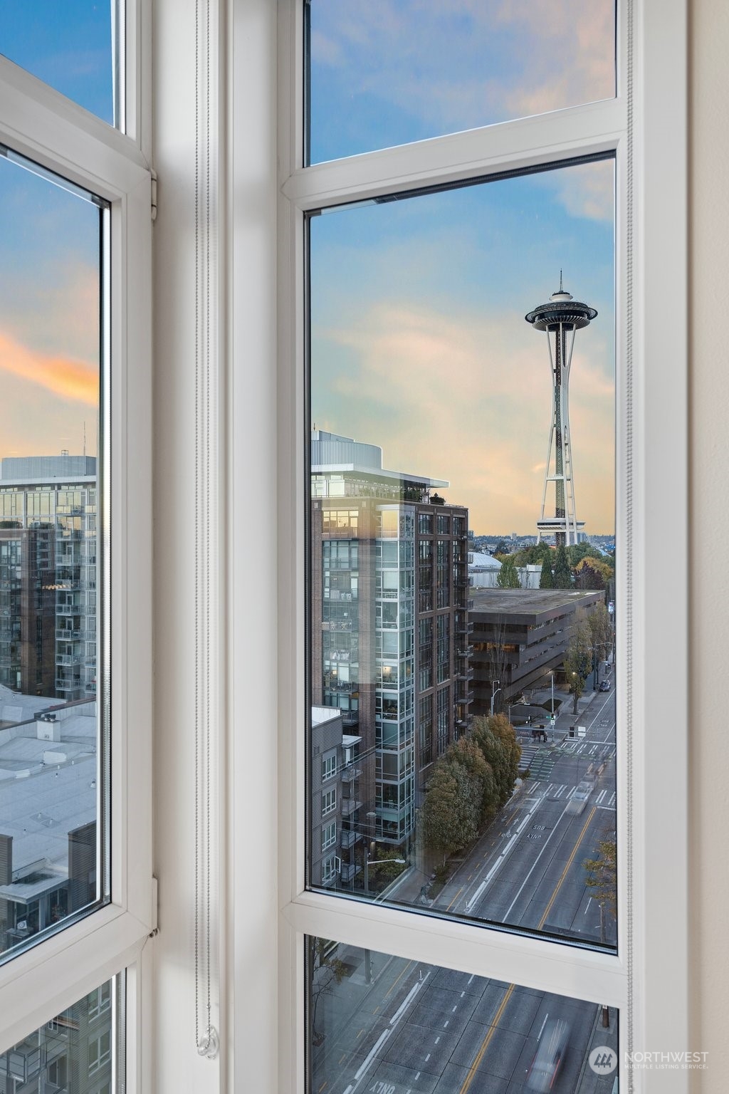 2801 1st Avenue Unit: 1216