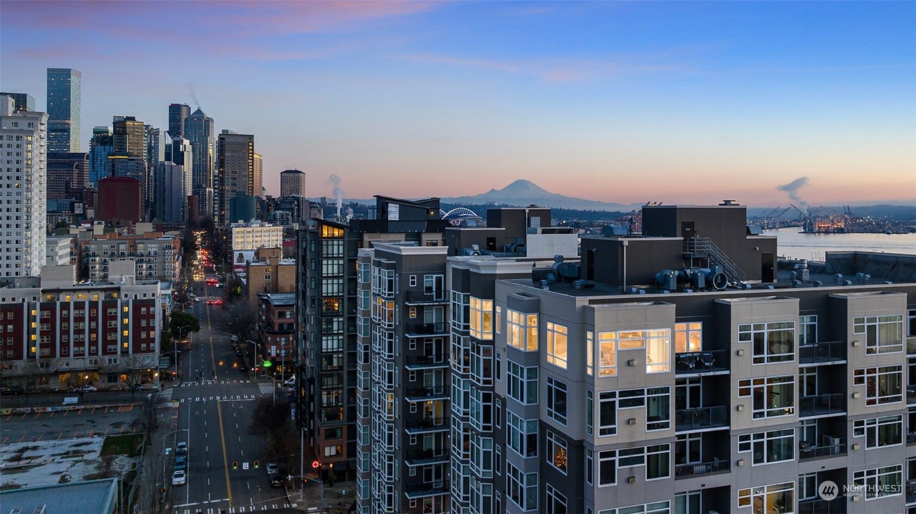 2801 1st Avenue Unit: 1216