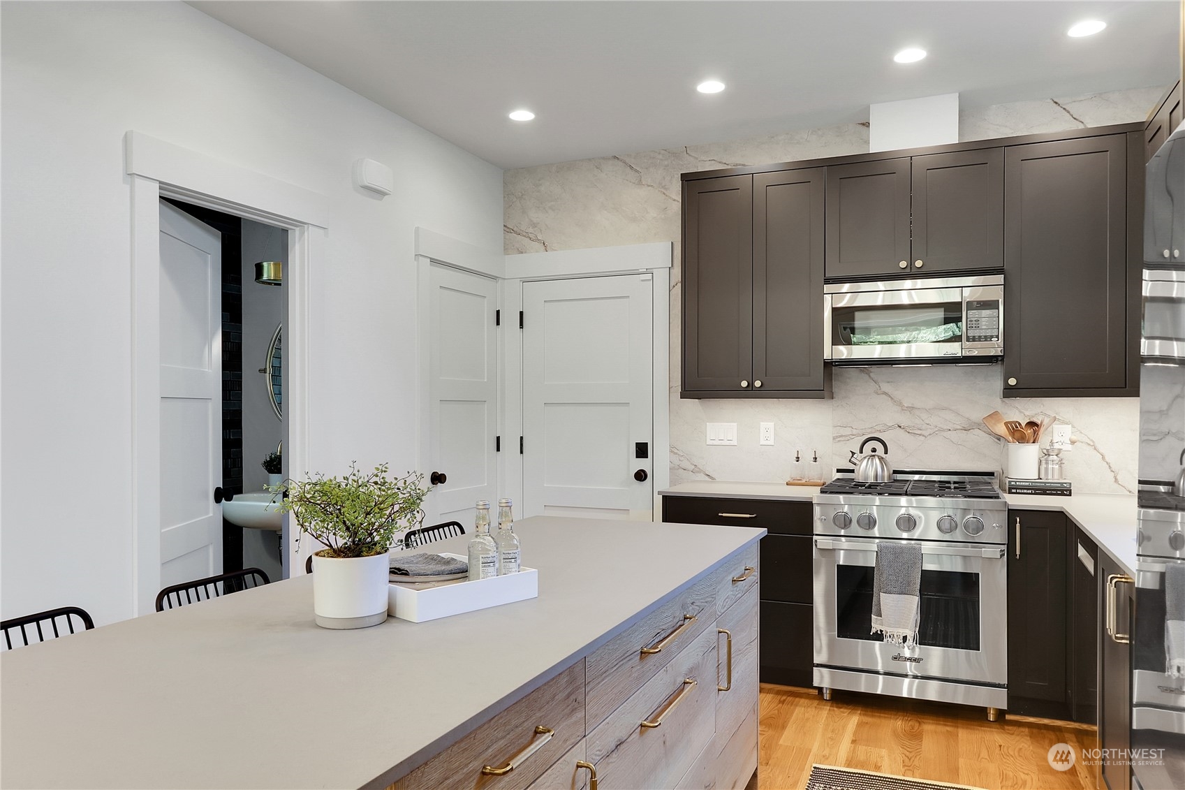 2135 6th Avenue W Unit: 2