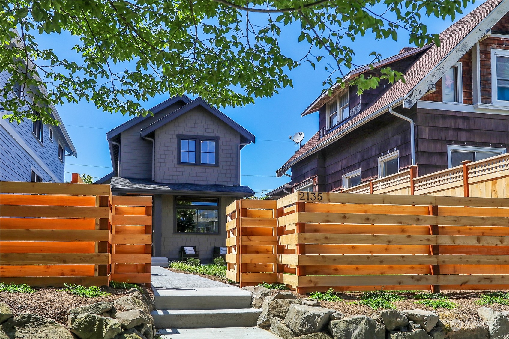 2135 6th Avenue W Unit: 2
