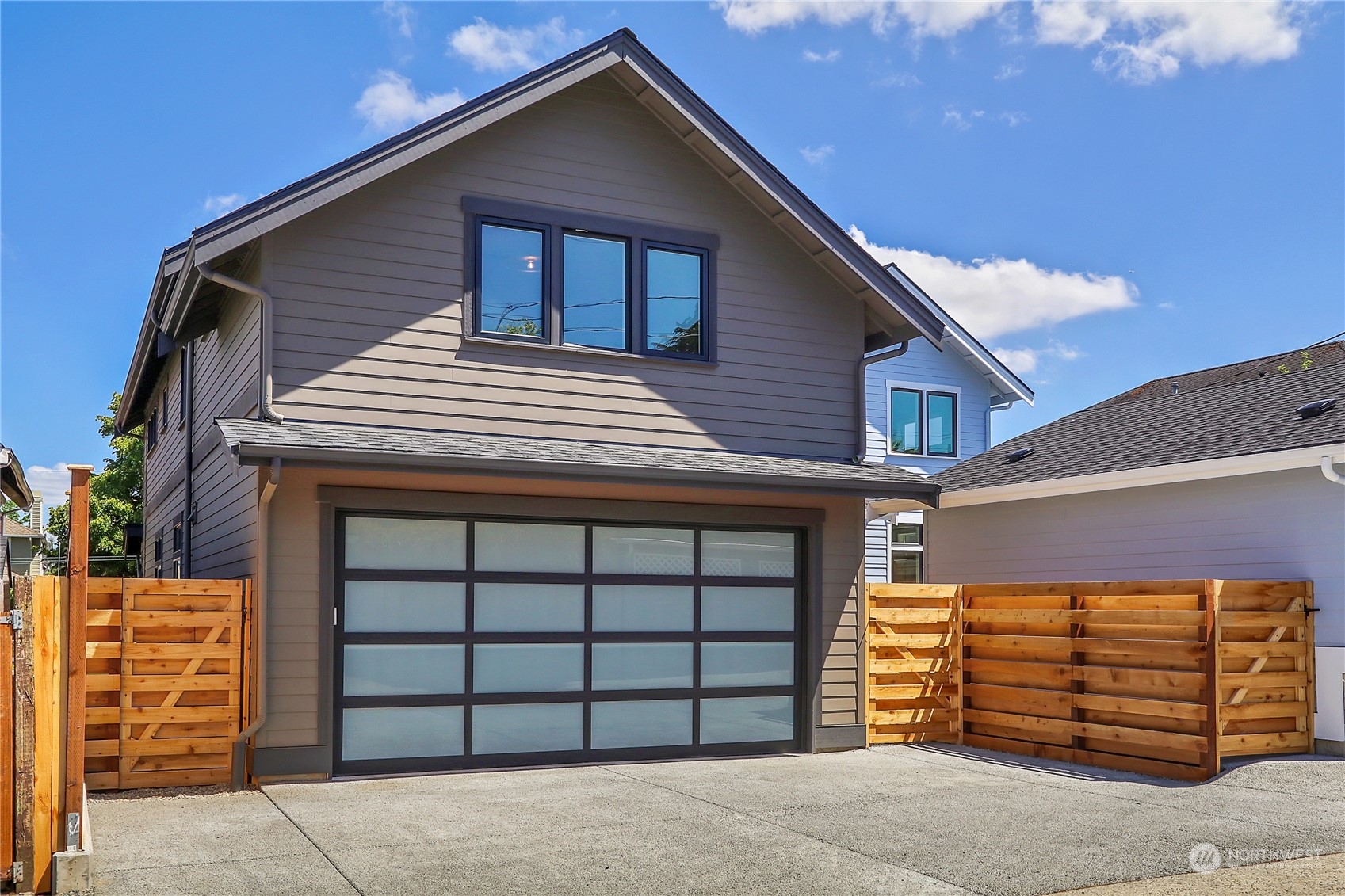 2135 6th Avenue W Unit: 2