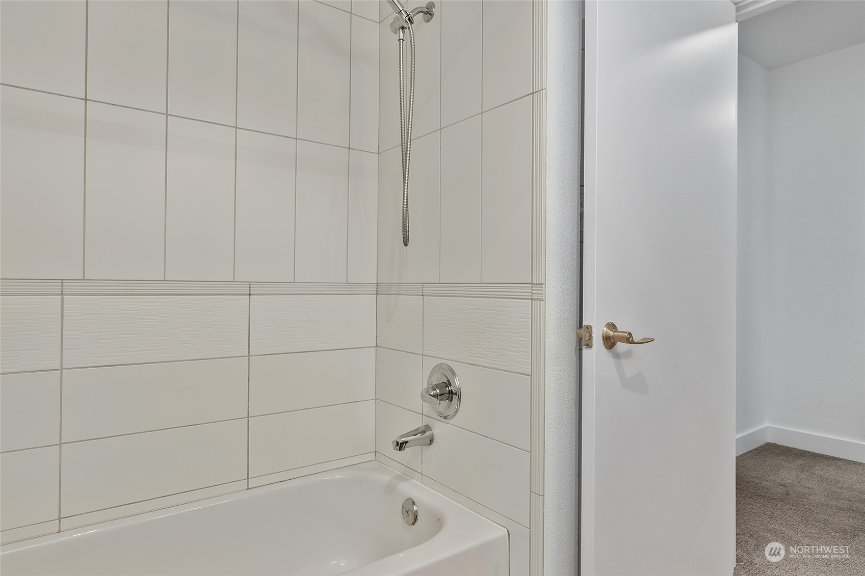 1610 Belmont Avenue Unit: 312
