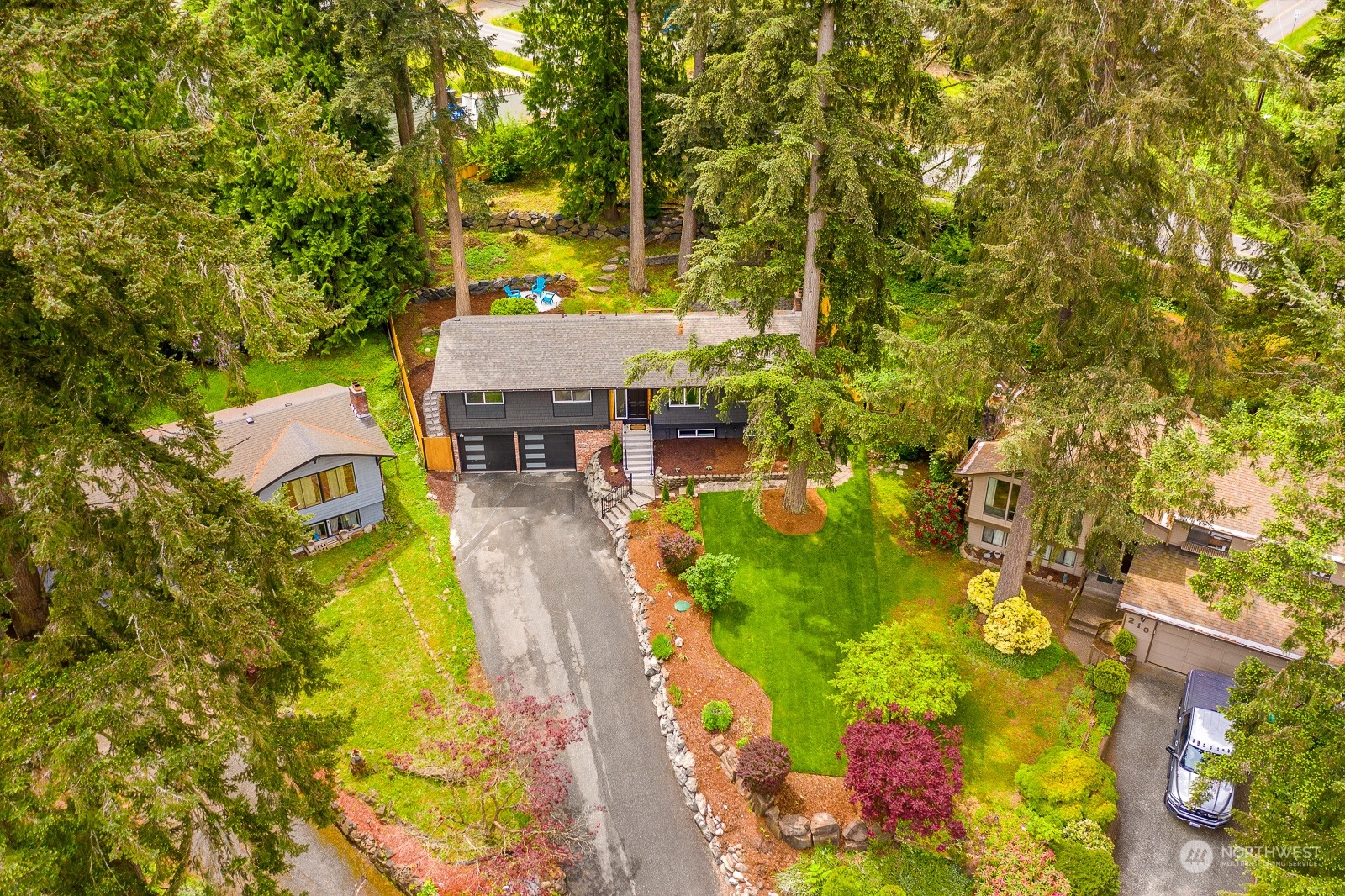 212 143rd Street SE