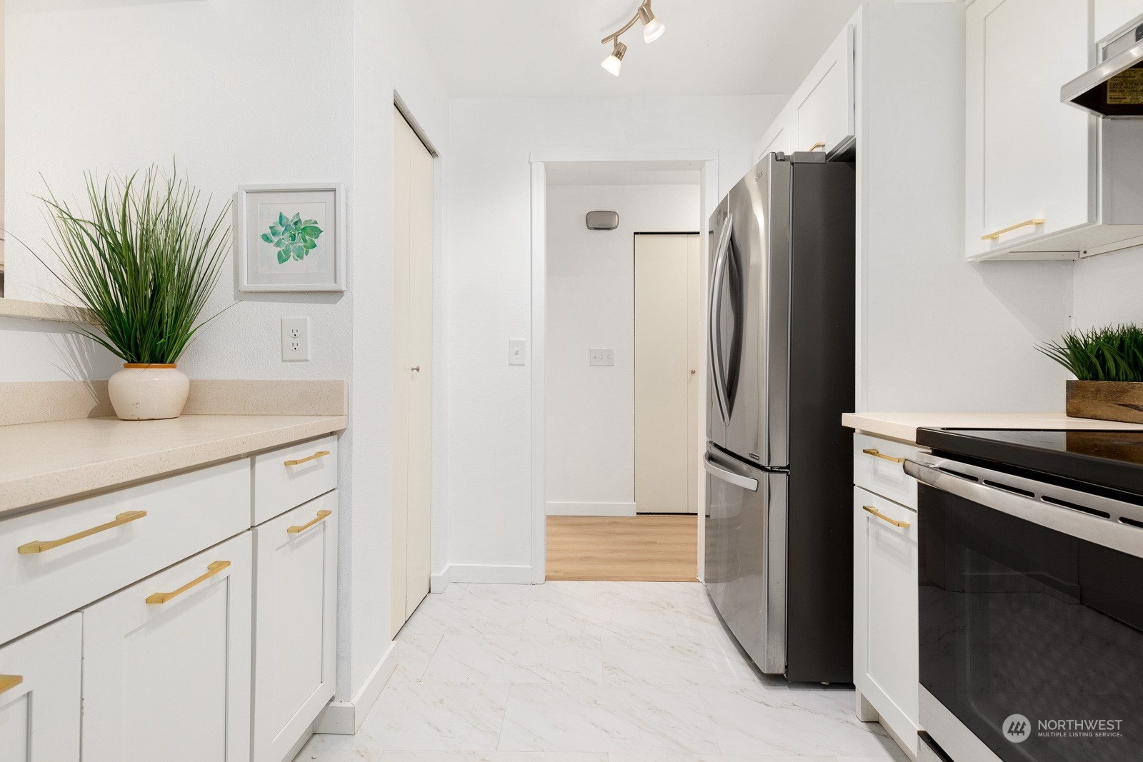 1715 157th Avenue NE Unit: A204