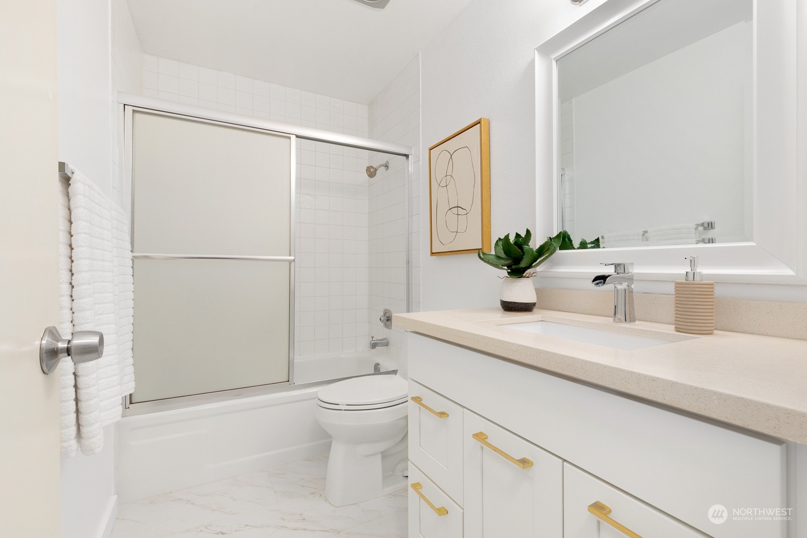 1715 157th Avenue NE Unit: A204