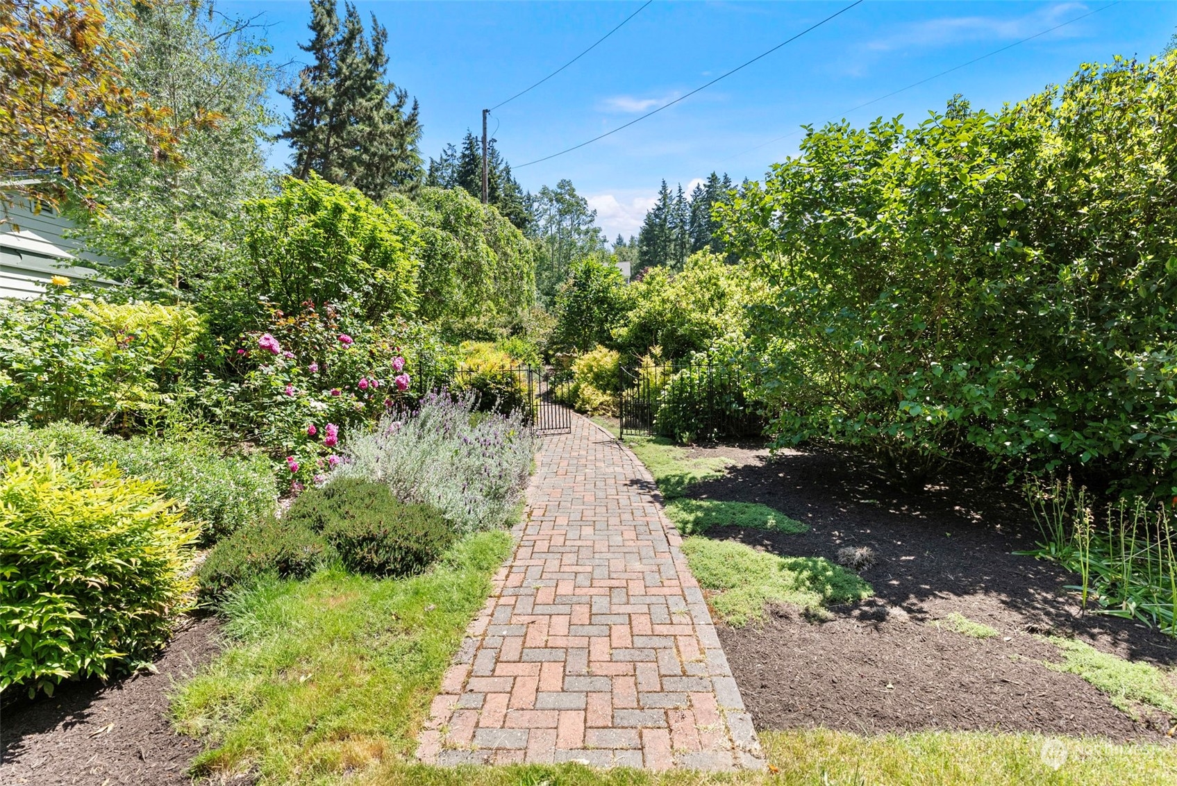11641 NE Sunset Loop