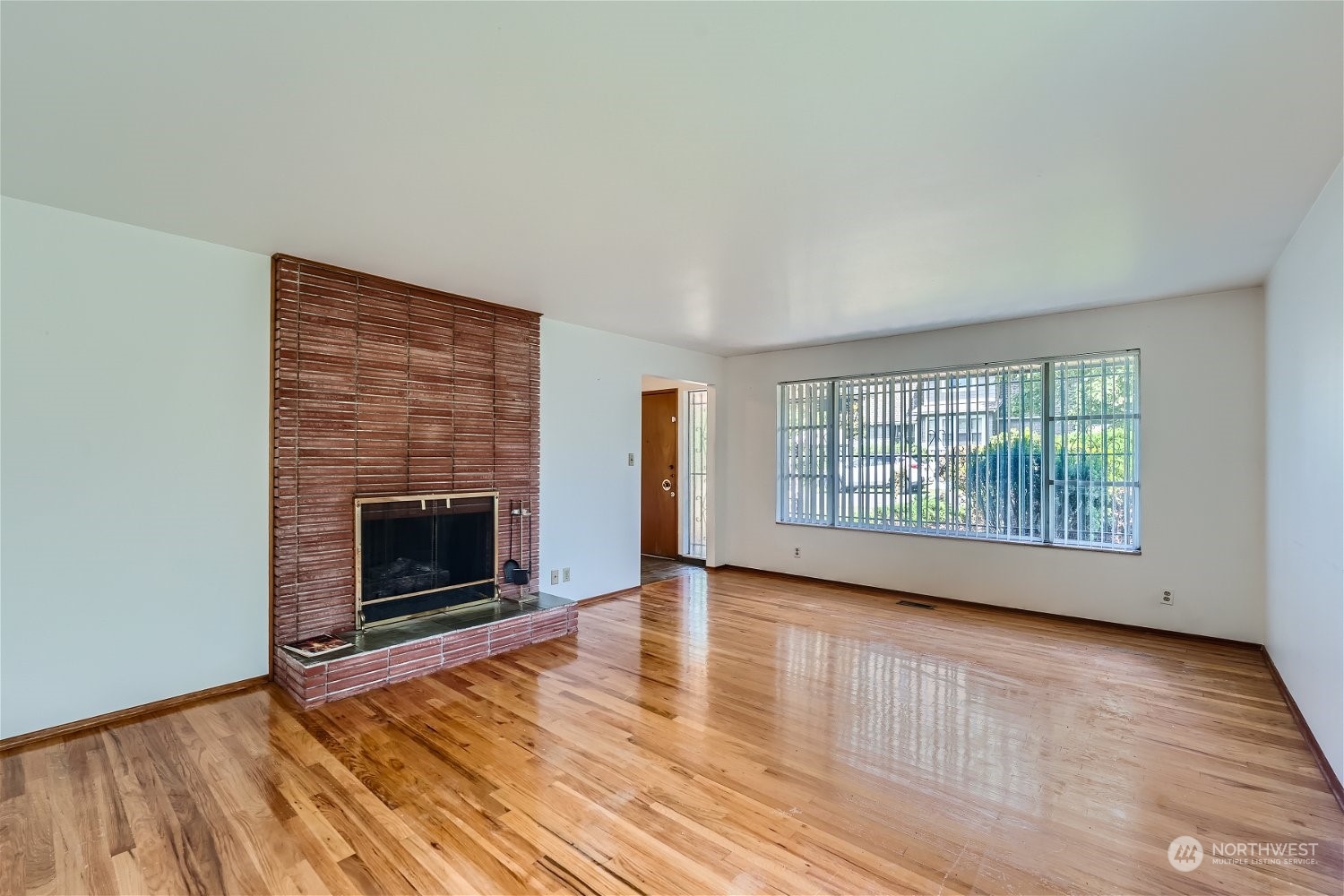 901 SW 3rd Place