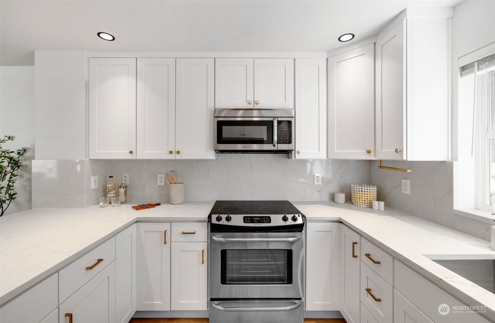 3613 22nd Avenue W Unit: B