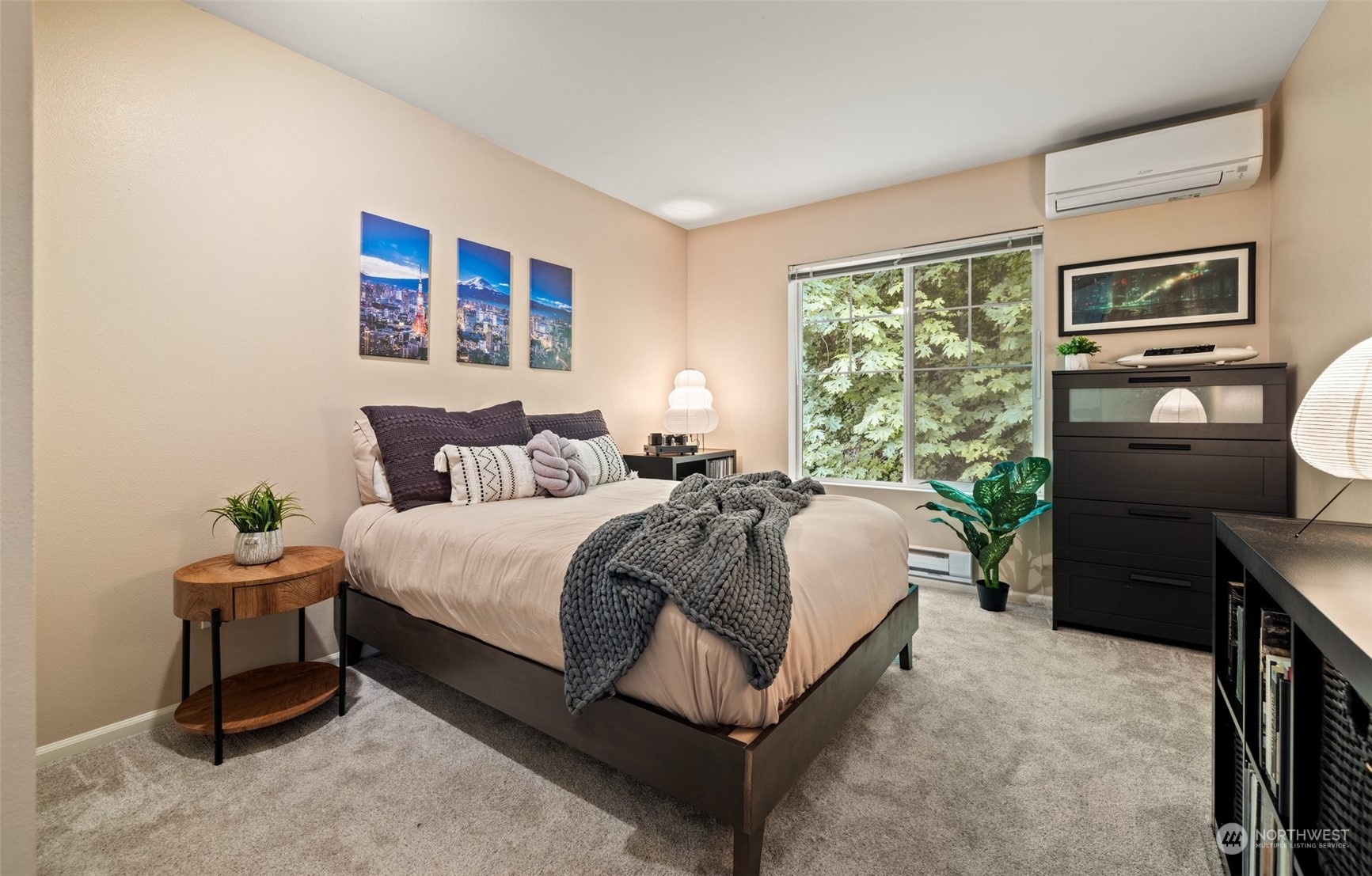 3713 S Holly Park Drive Unit: 4