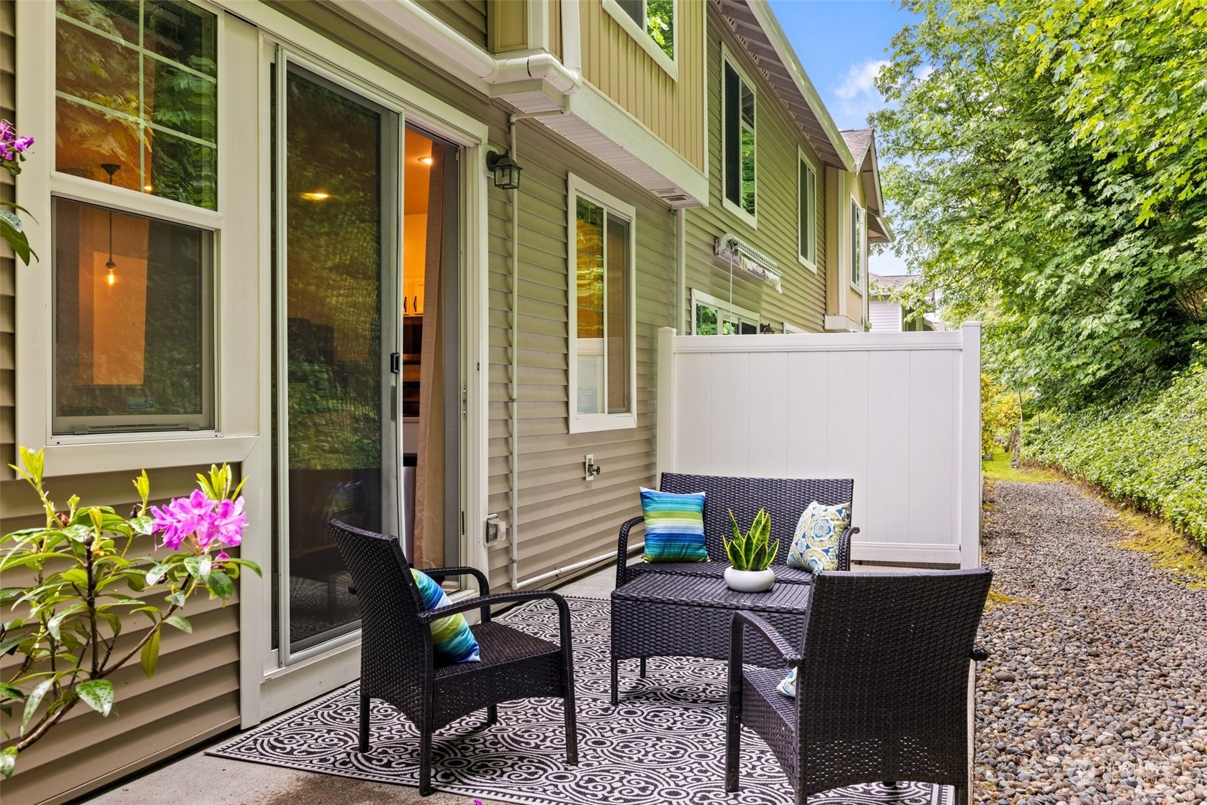 3713 S Holly Park Drive Unit: 4