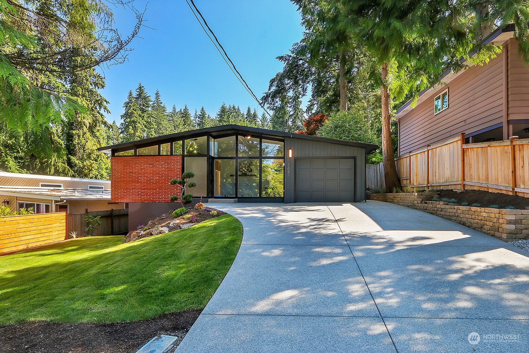 1647 NE 186th Street