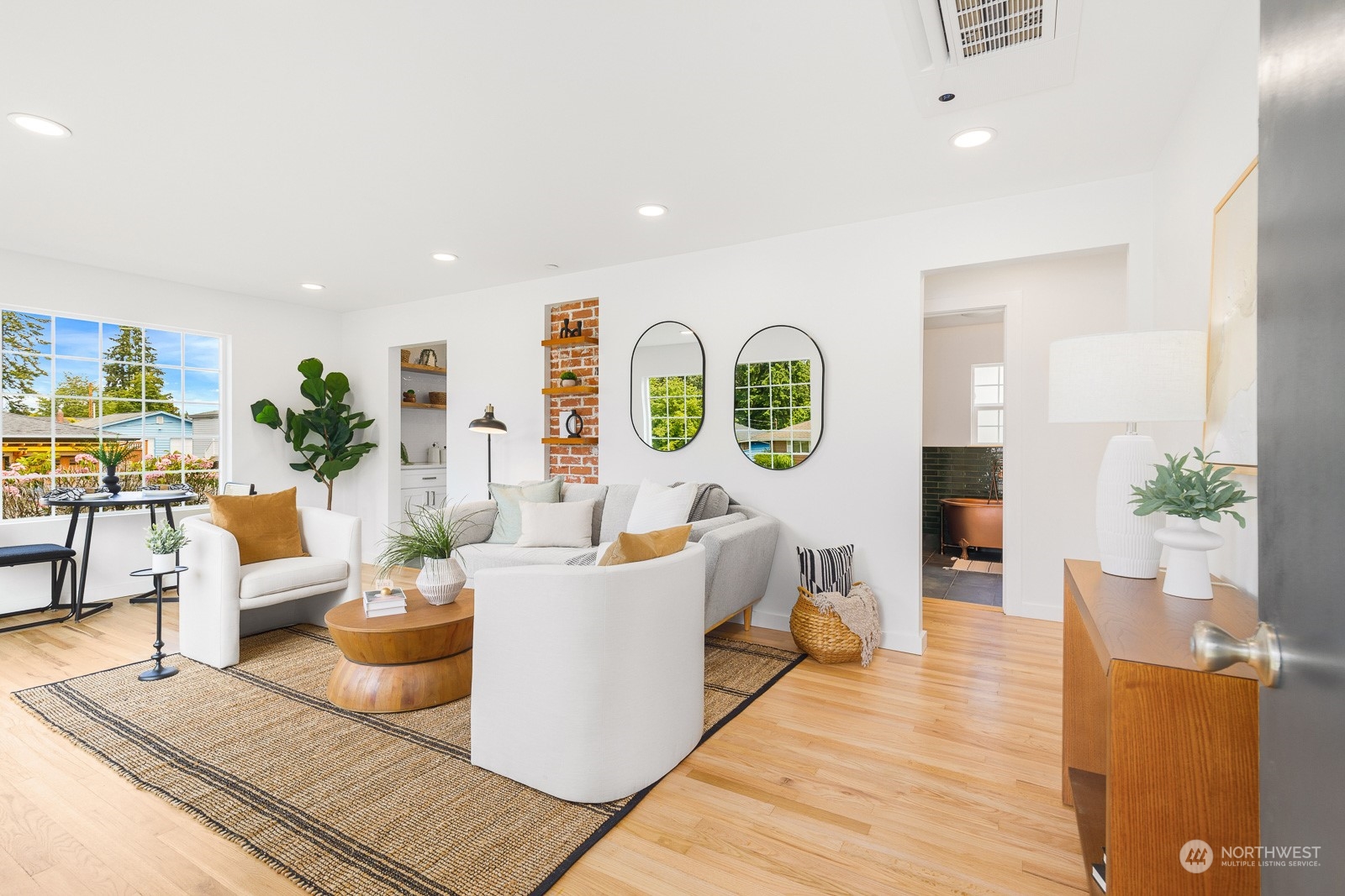 4901 Dogwood Drive