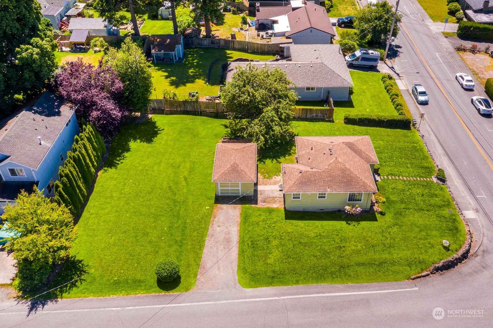4901 Dogwood Drive