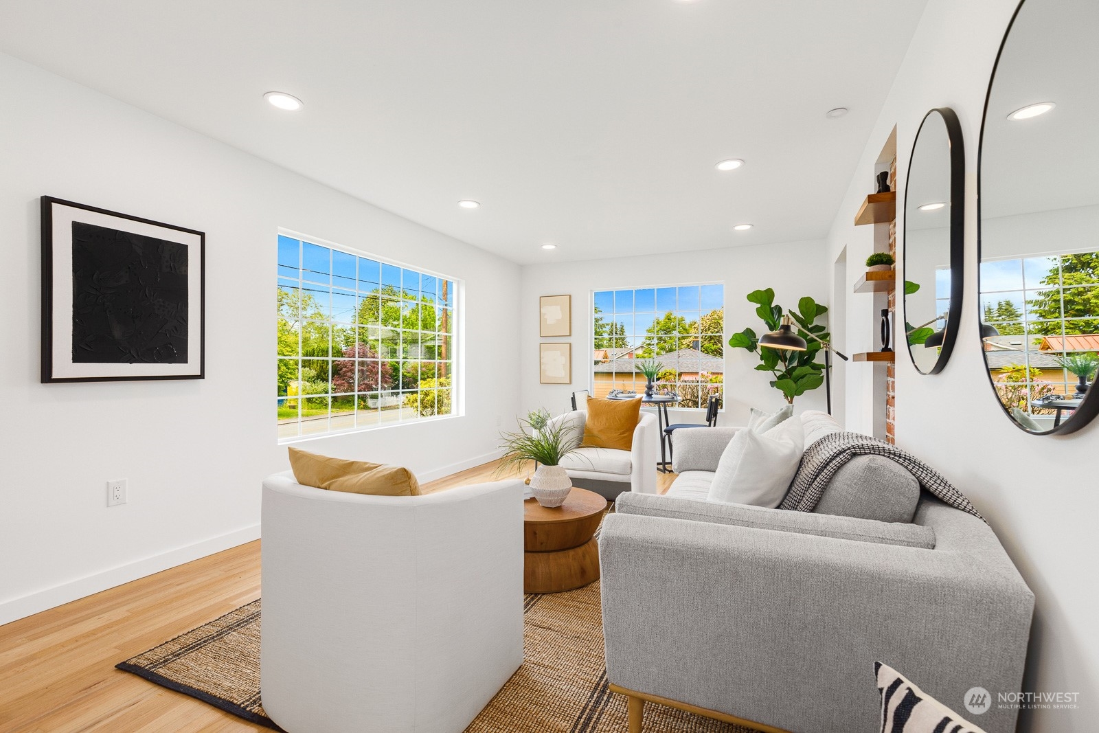 4901 Dogwood Drive