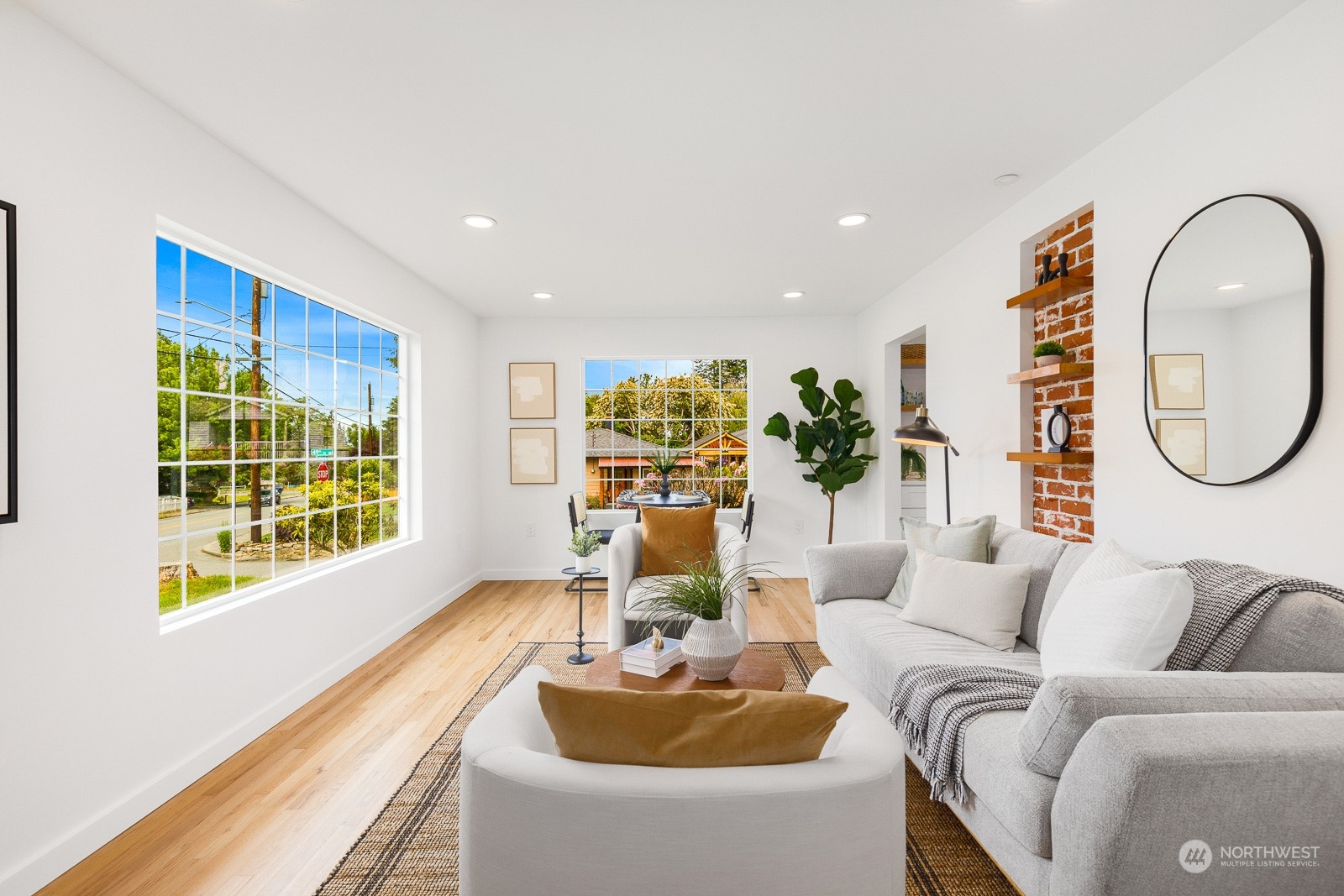4901 Dogwood Drive