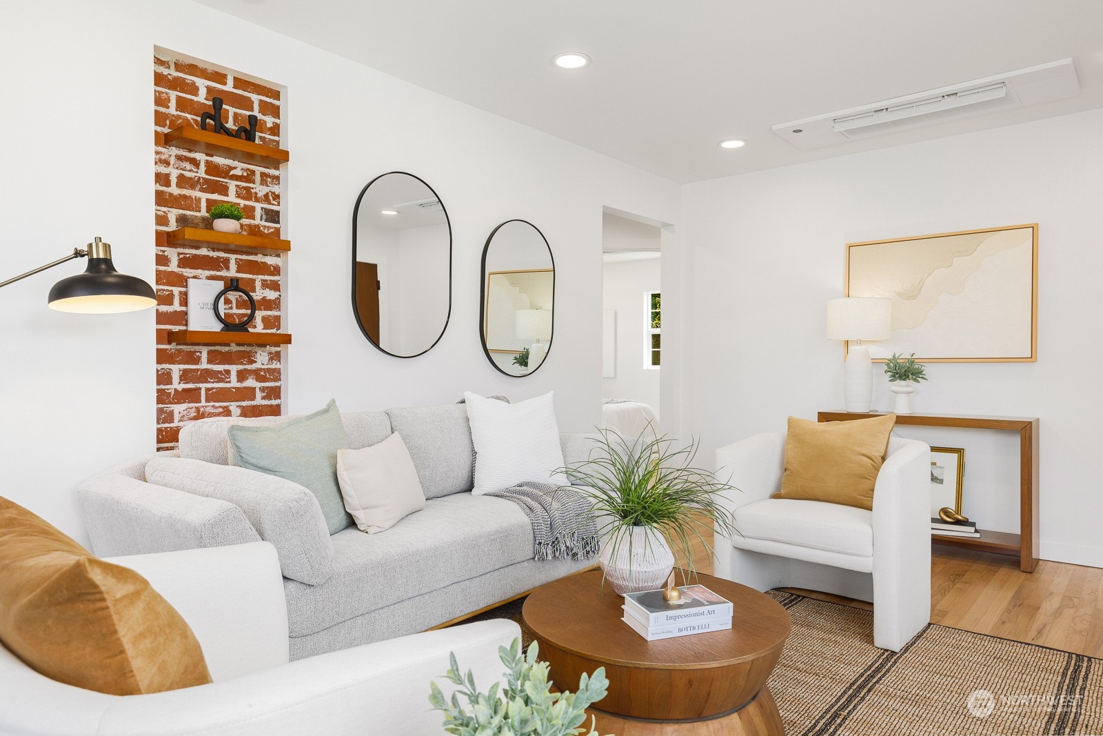4901 Dogwood Drive