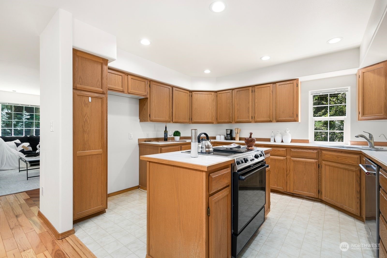 19410 34th Drive SE