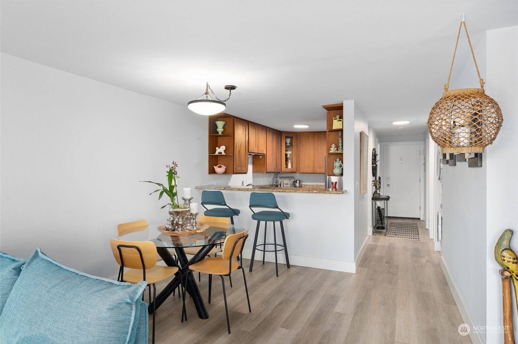 1717 5th Avenue N Unit: 304