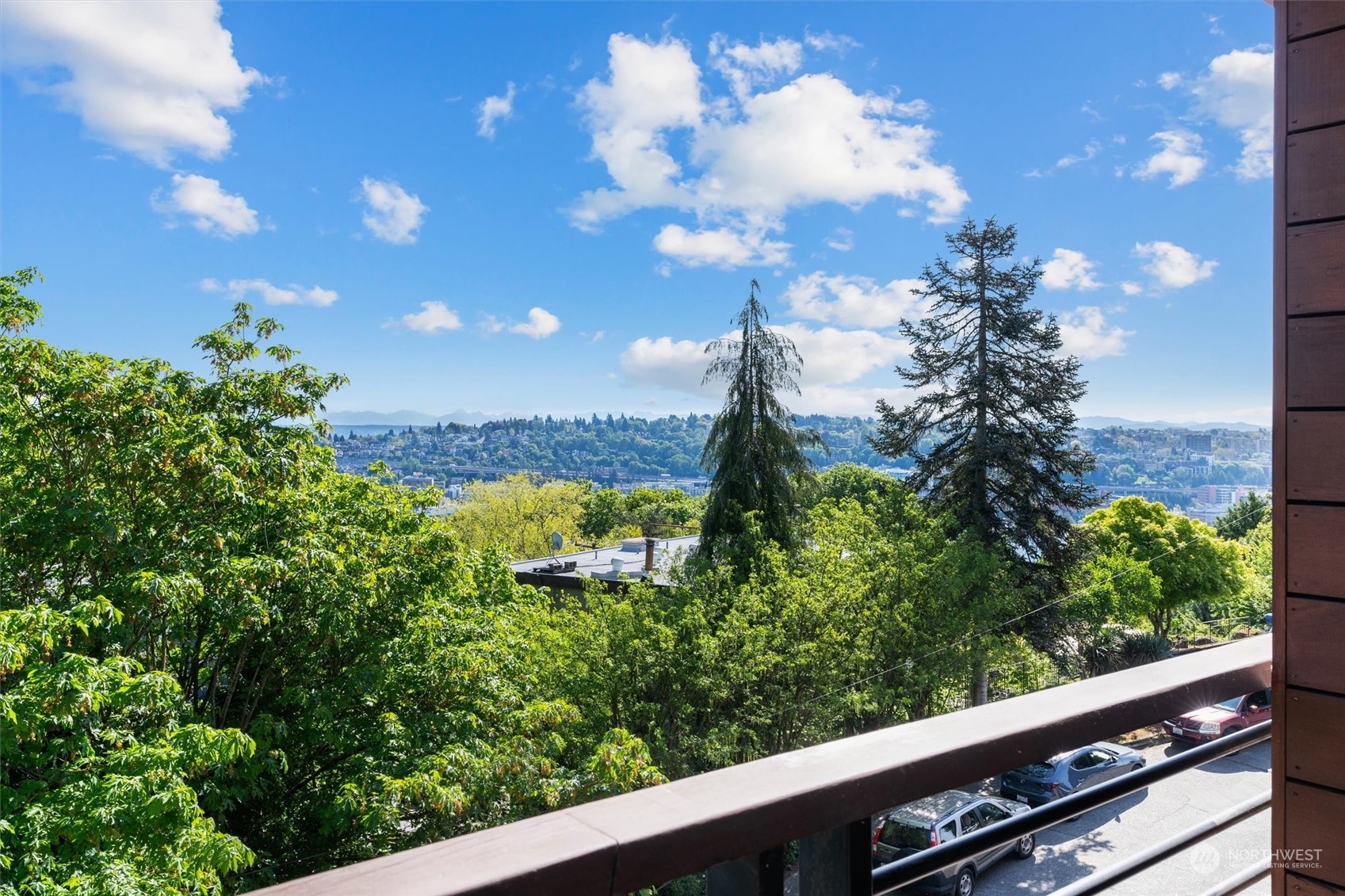 1717 5th Avenue N Unit: 304