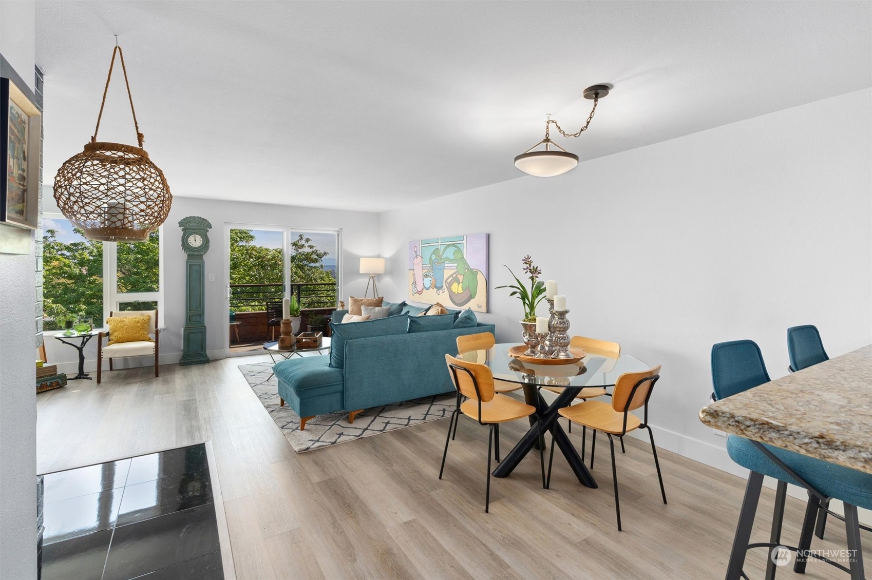 1717 5th Avenue N Unit: 304