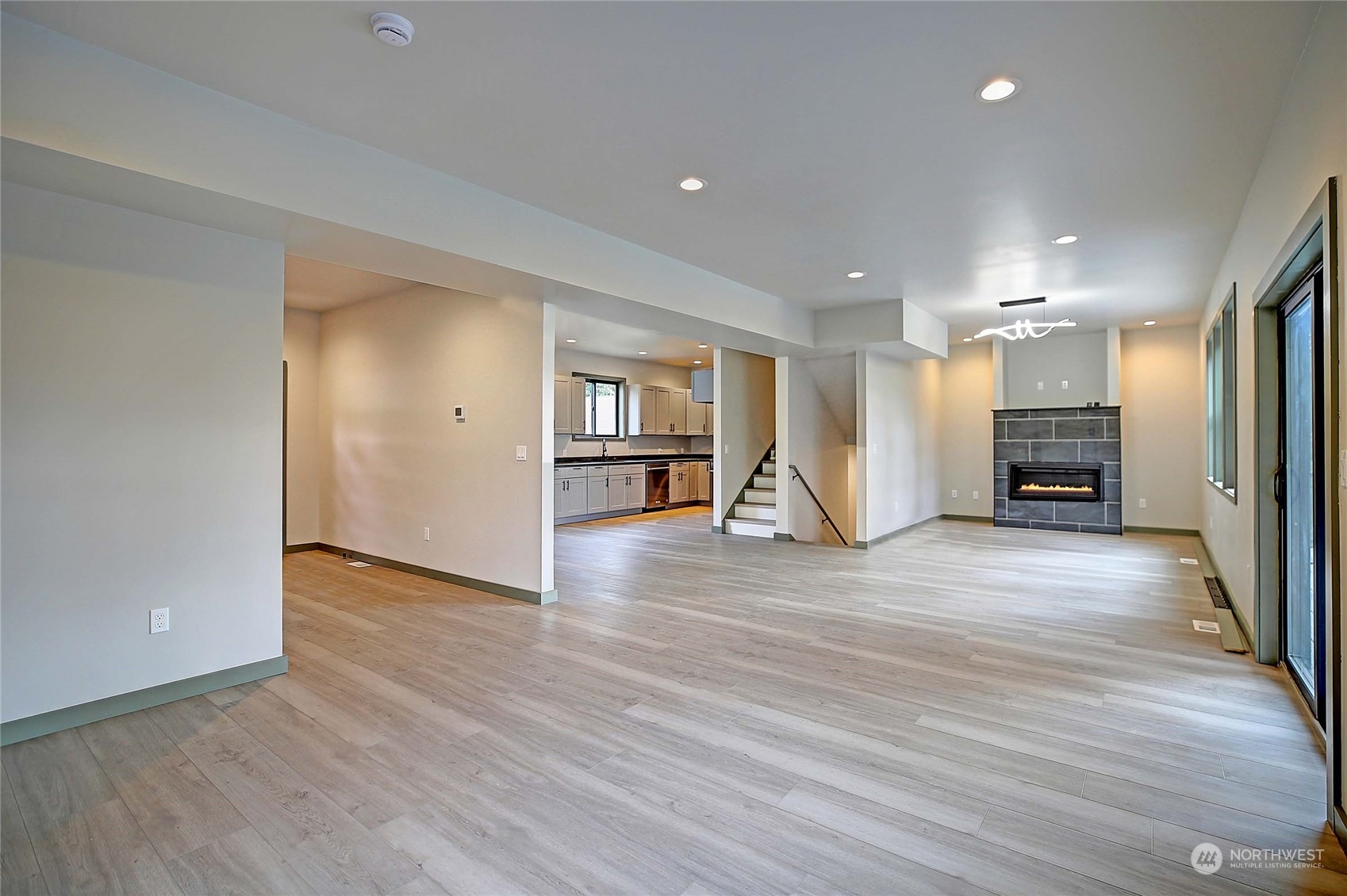 1825 Lake Drive