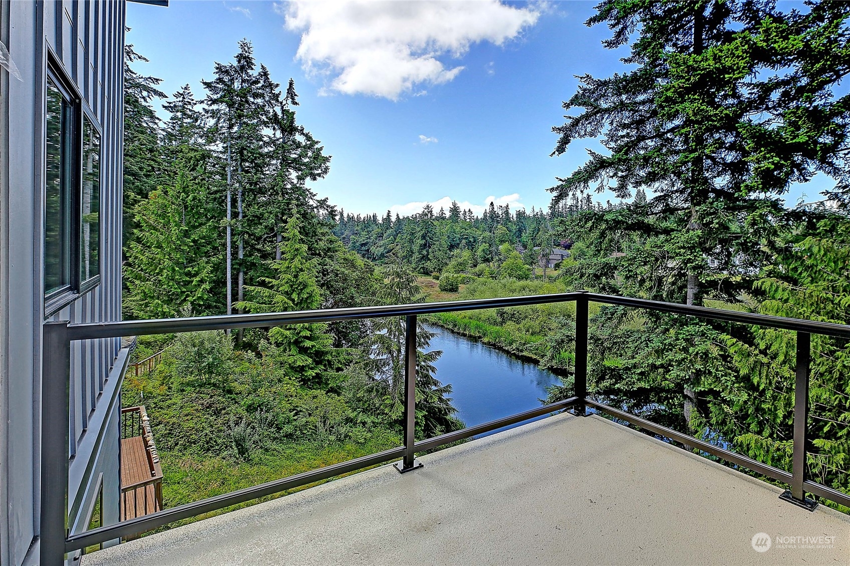 1825 Lake Drive