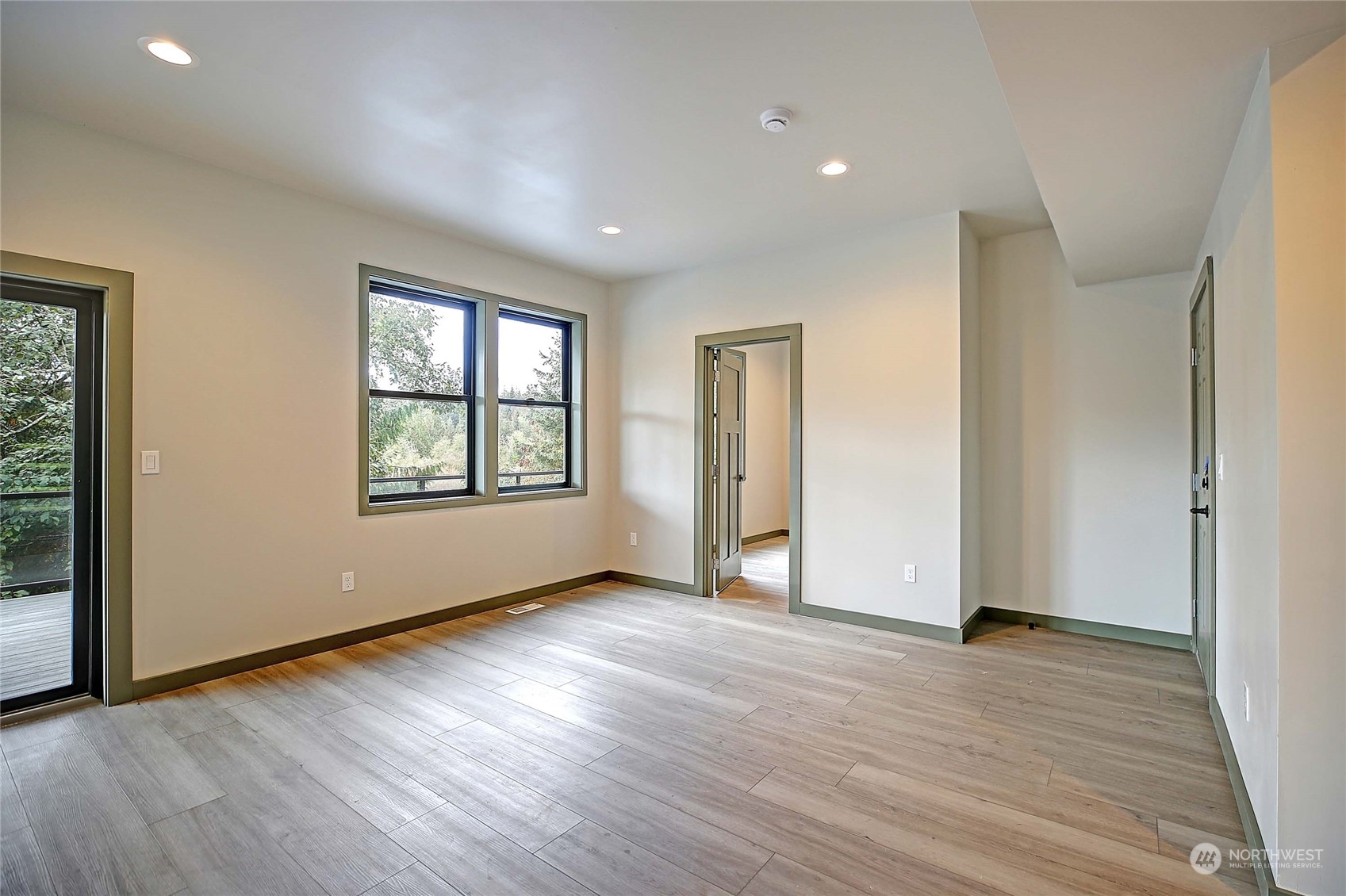 1825 Lake Drive