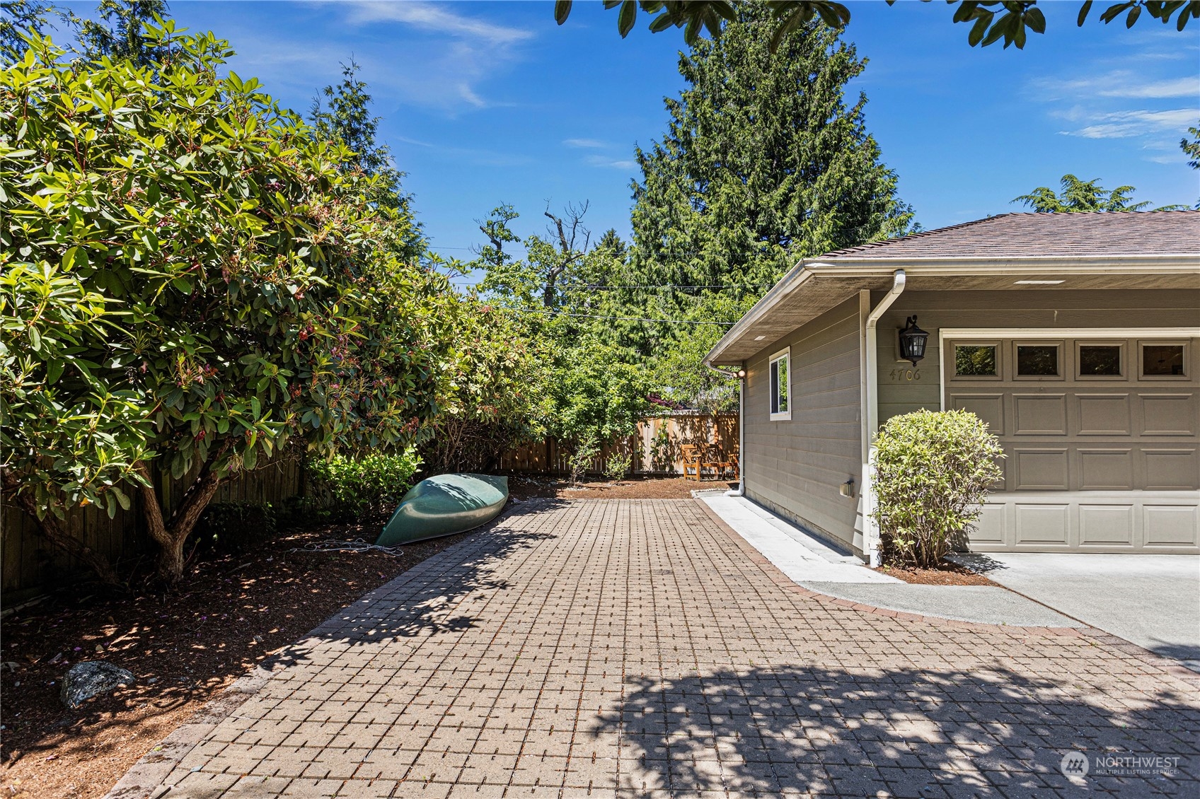 4706 NE 103rd Street