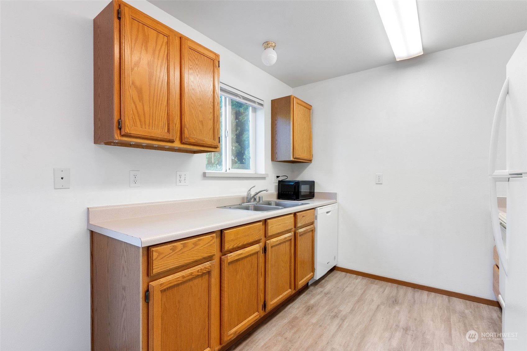 1302 - 1308 Shaker Place
