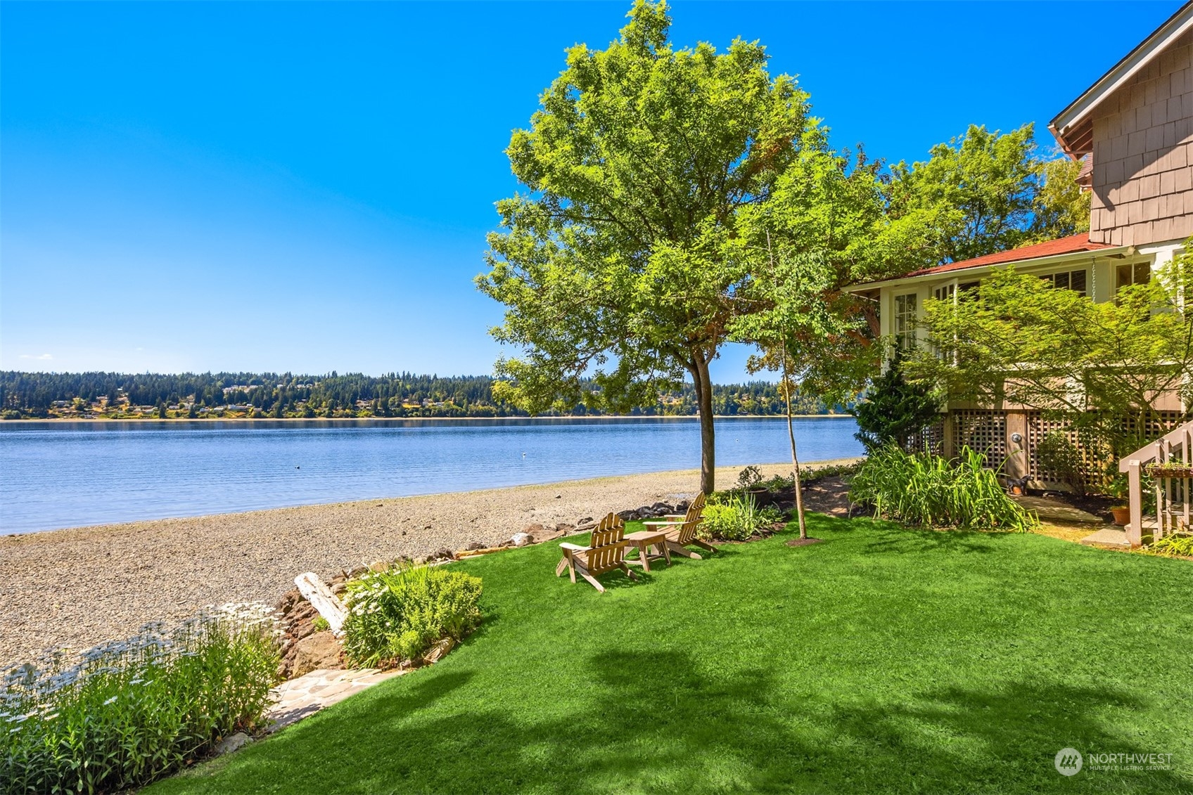 6329 Crystal Springs Drive NE