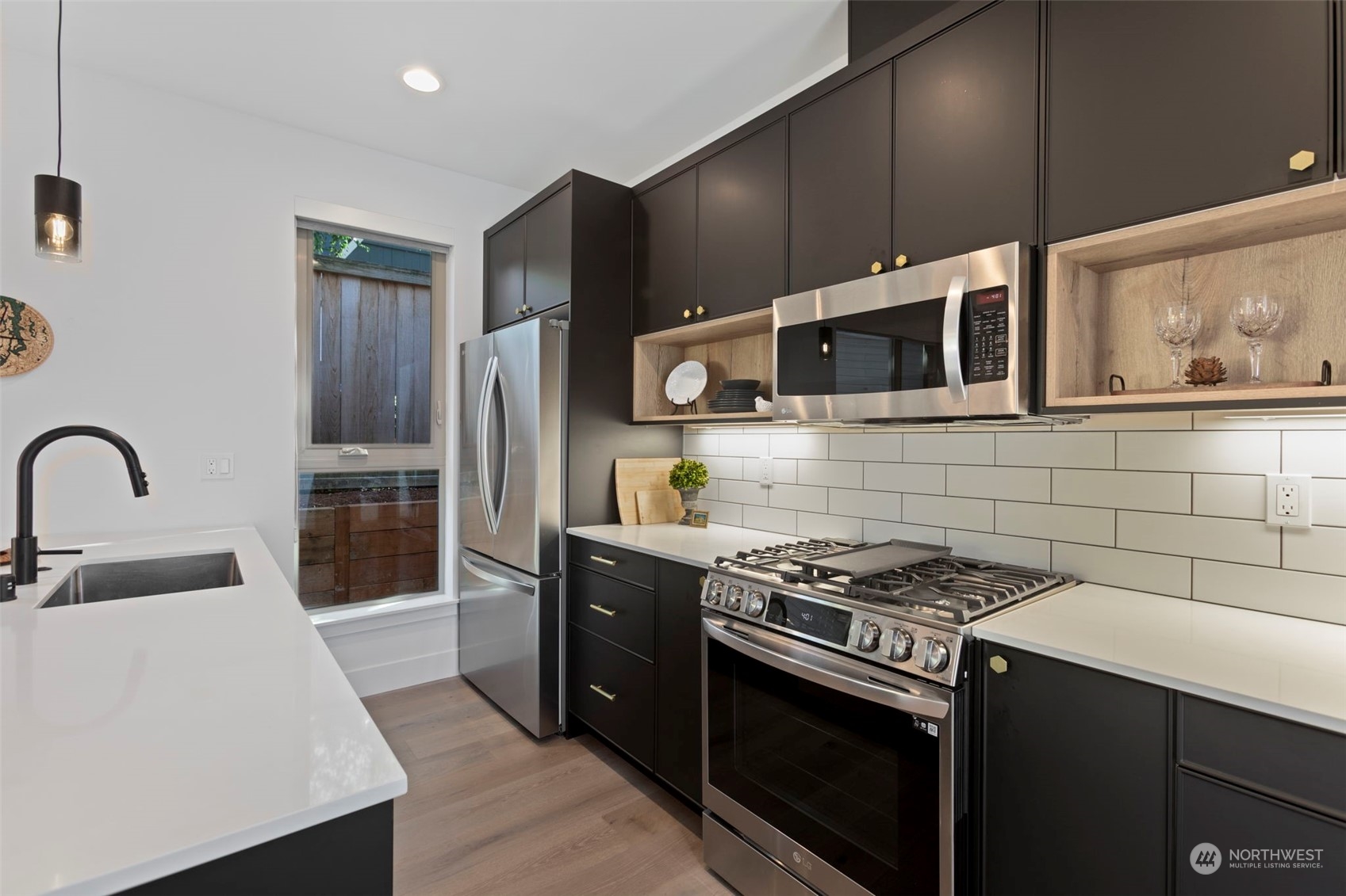 2325 Walnut Avenue SW Unit: B