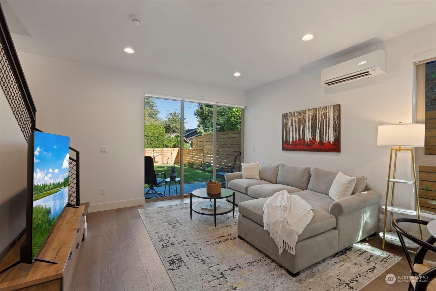 2325 Walnut Avenue SW Unit: B