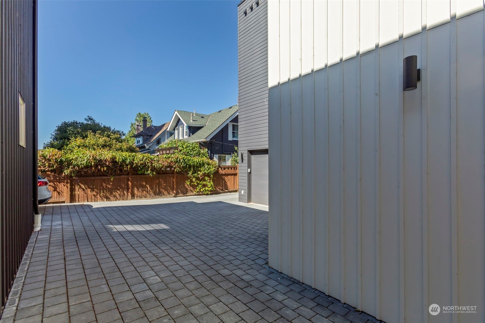 2325 Walnut Avenue SW Unit: B