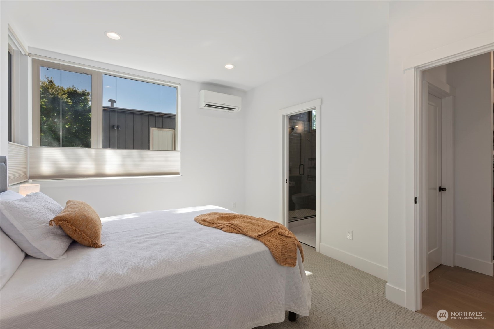 2325 Walnut Avenue SW Unit: B