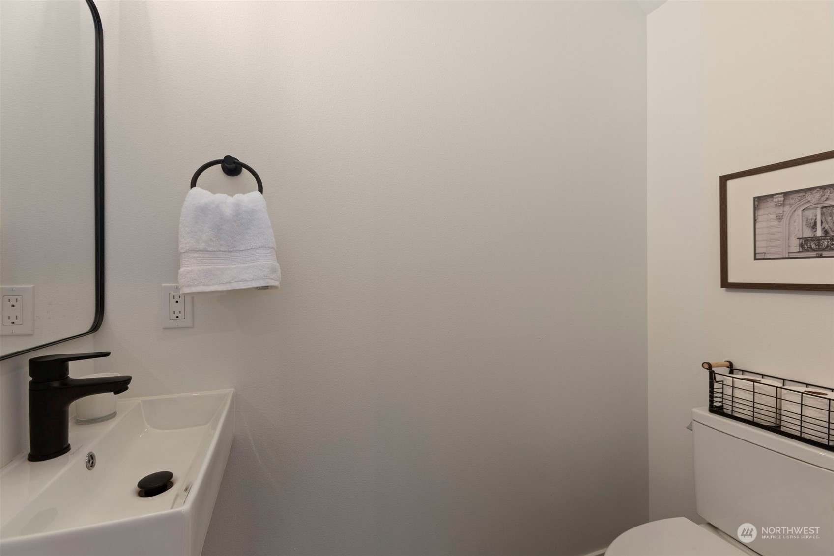 2325 Walnut Avenue SW Unit: B