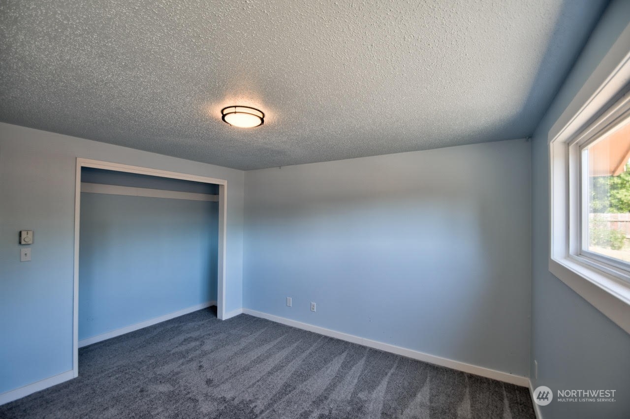 221 E Woodland Drive