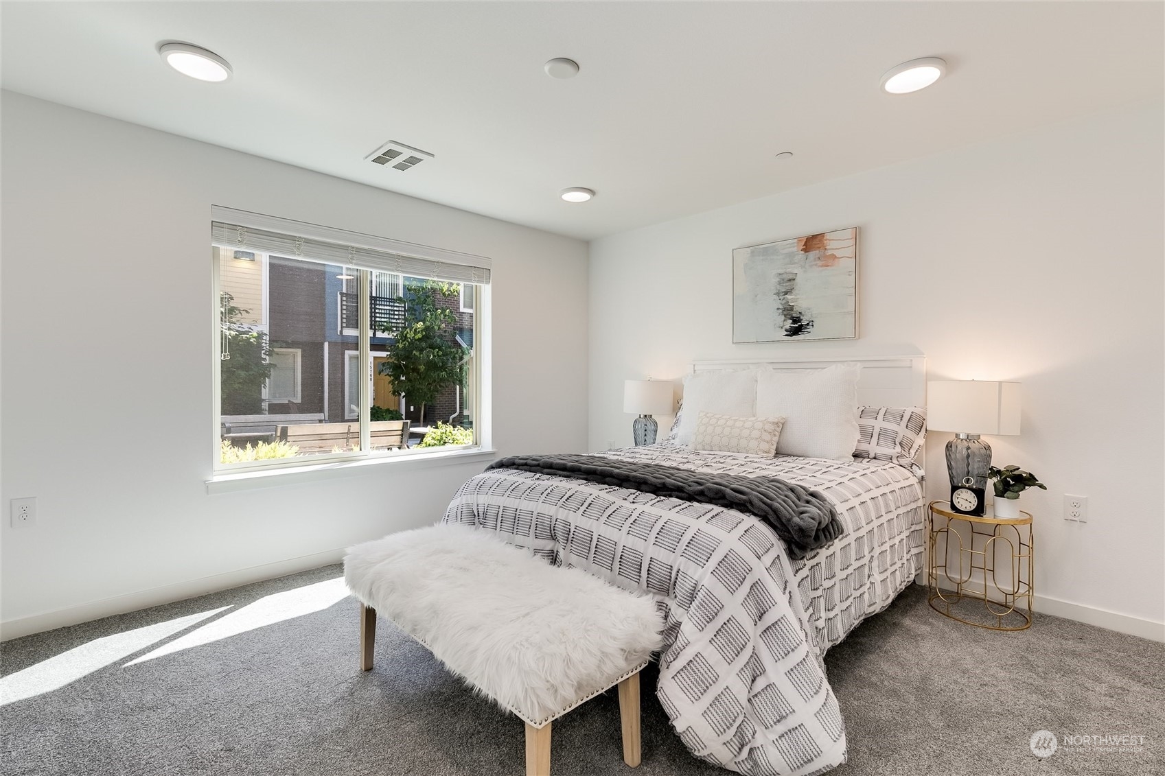 15775 NE 14th Aly