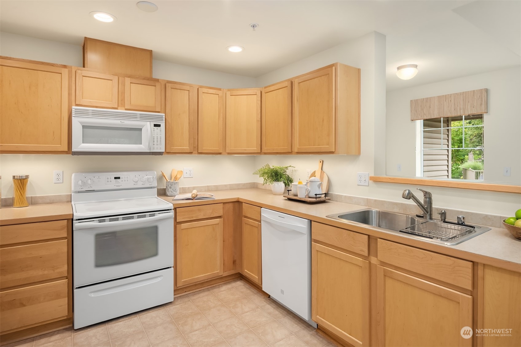 15325 SE 155th Place Unit: R2