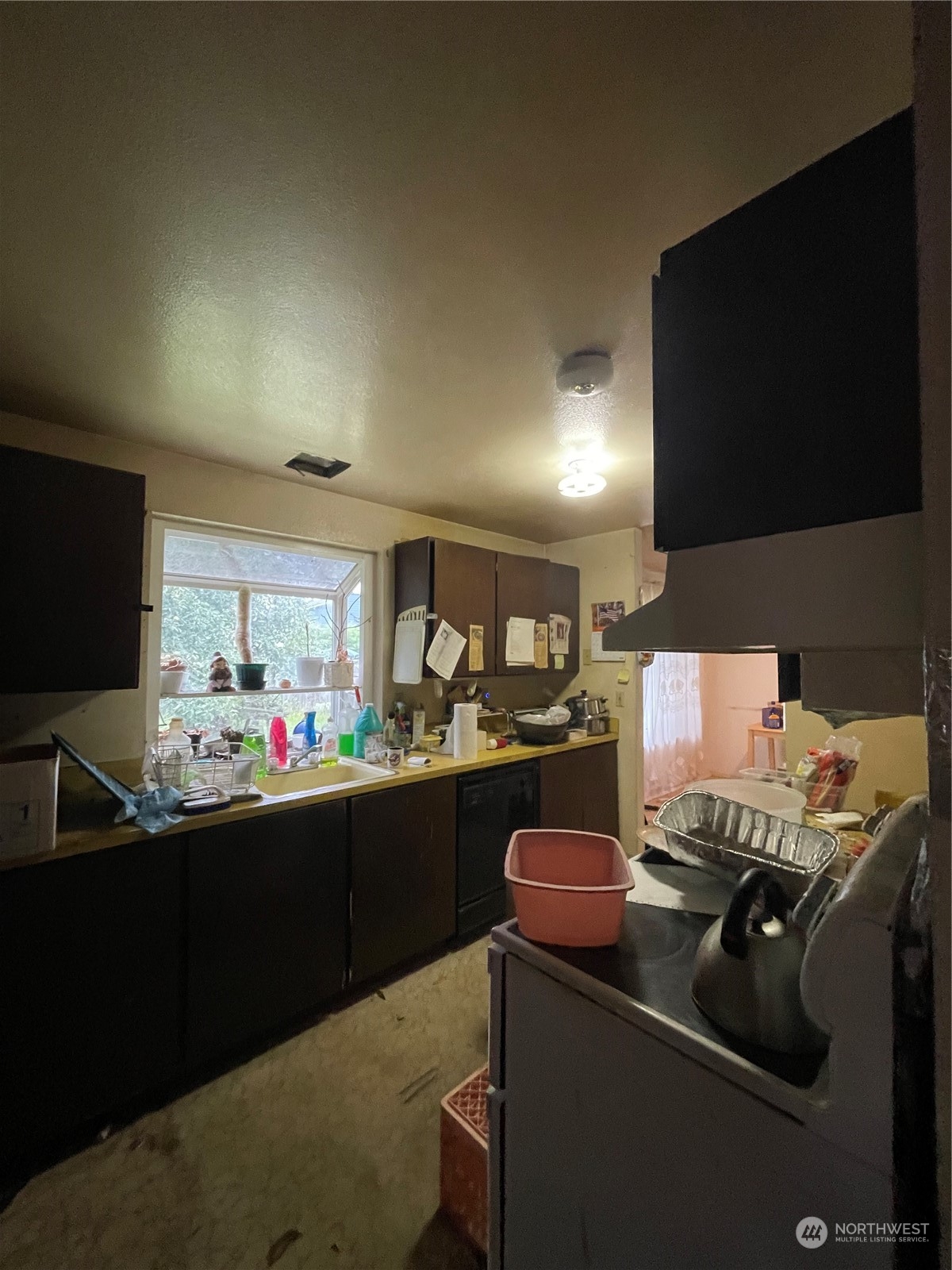 6822 22nd Drive NE