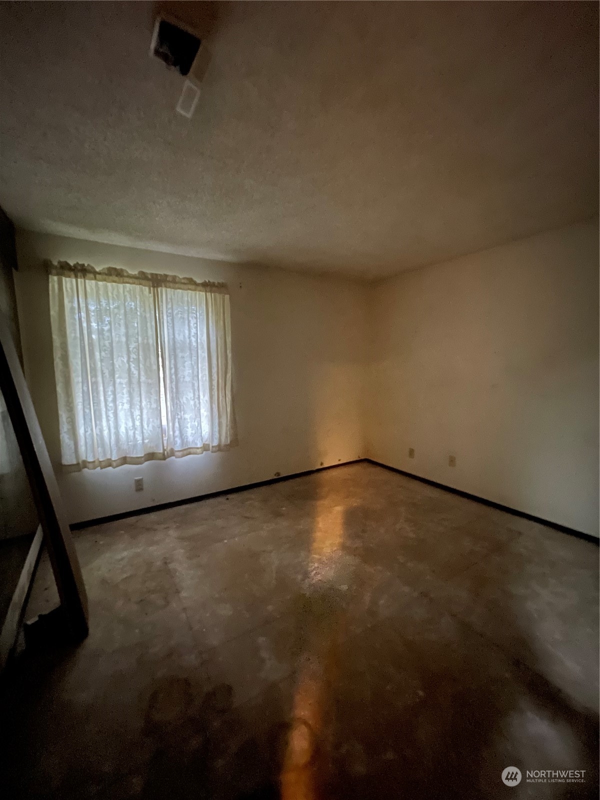 6822 22nd Drive NE