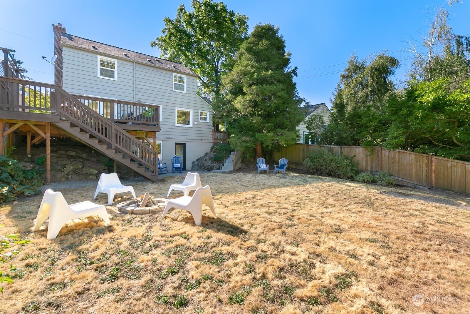 7350 19th Avenue NE