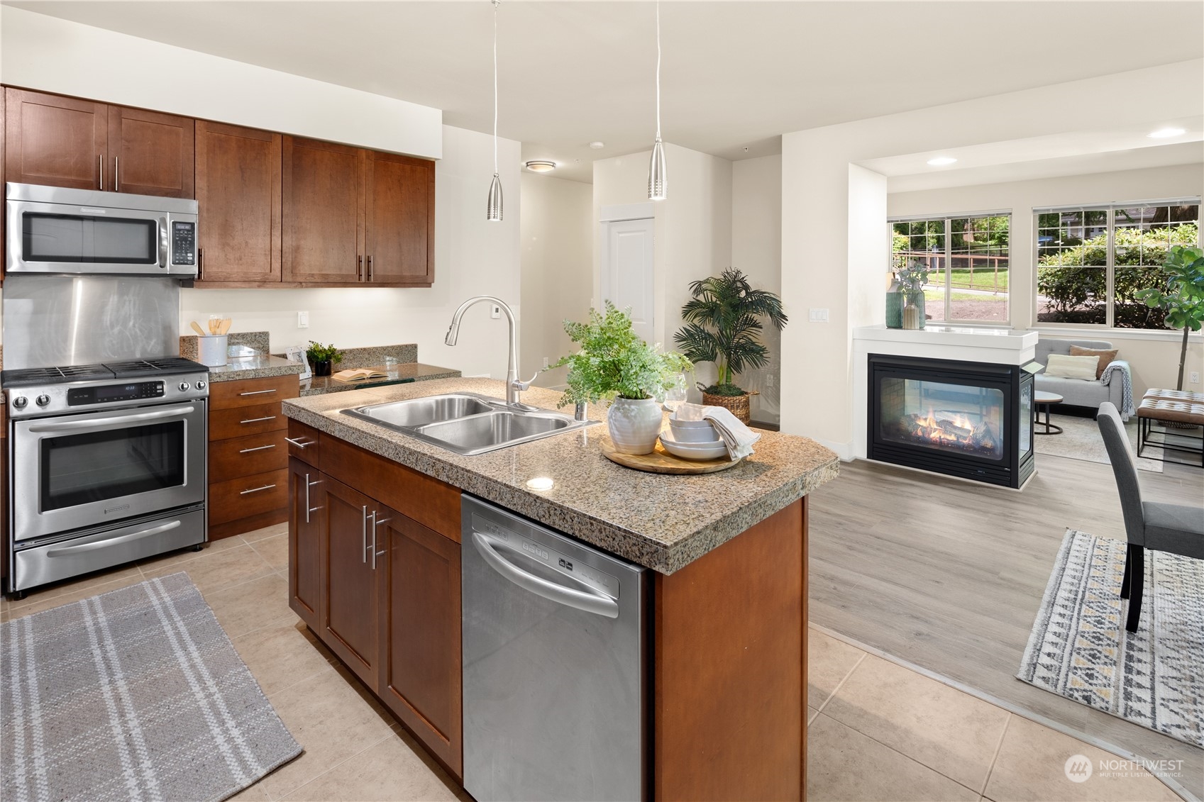 8535 Avondale Road NE Unit: A104