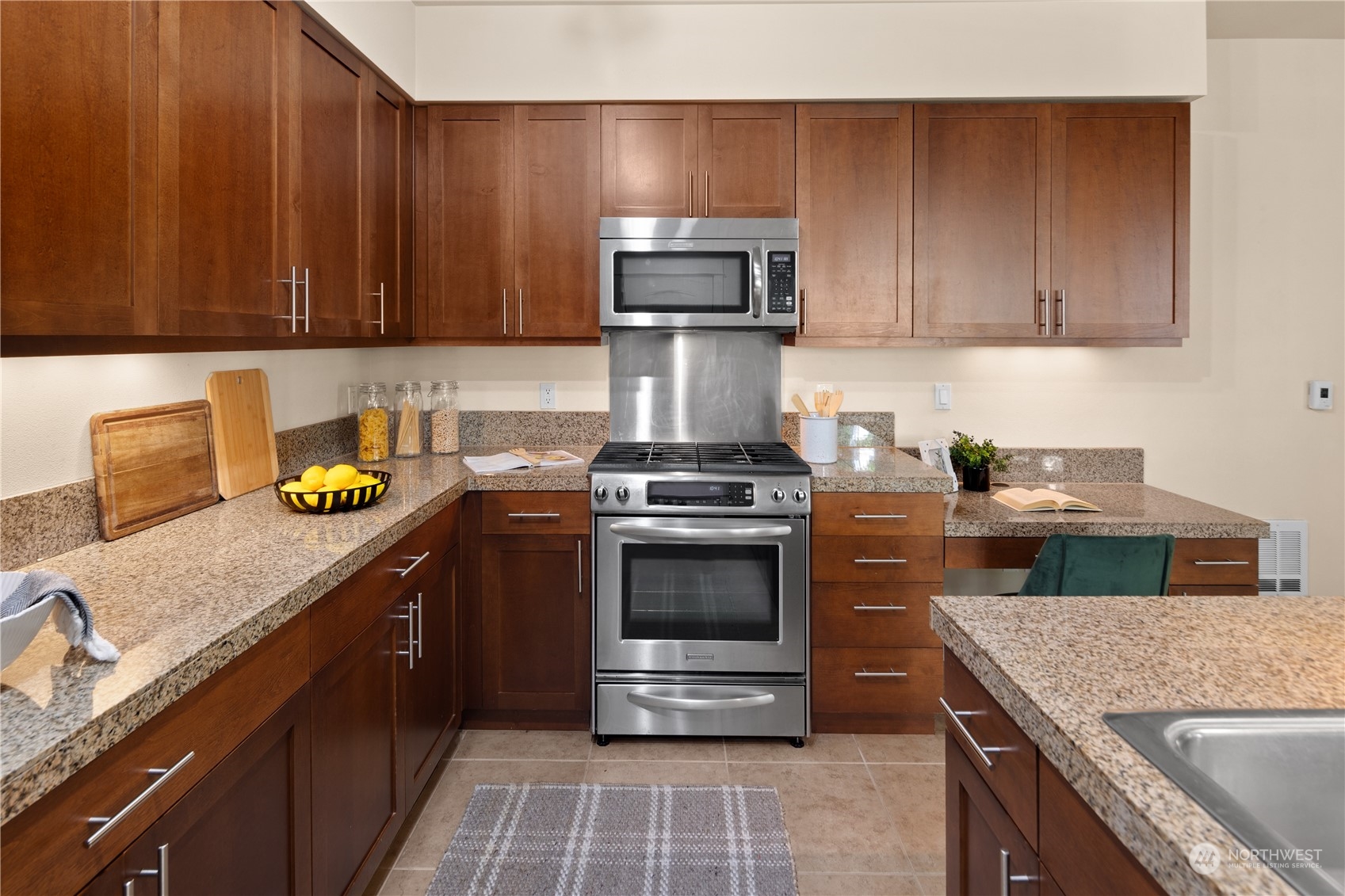8535 Avondale Road NE Unit: A104