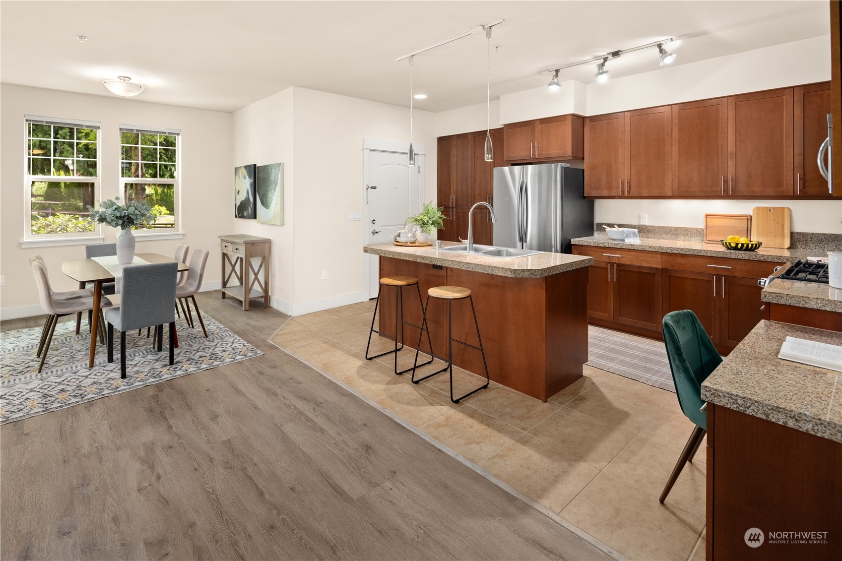 8535 Avondale Road NE Unit: A104