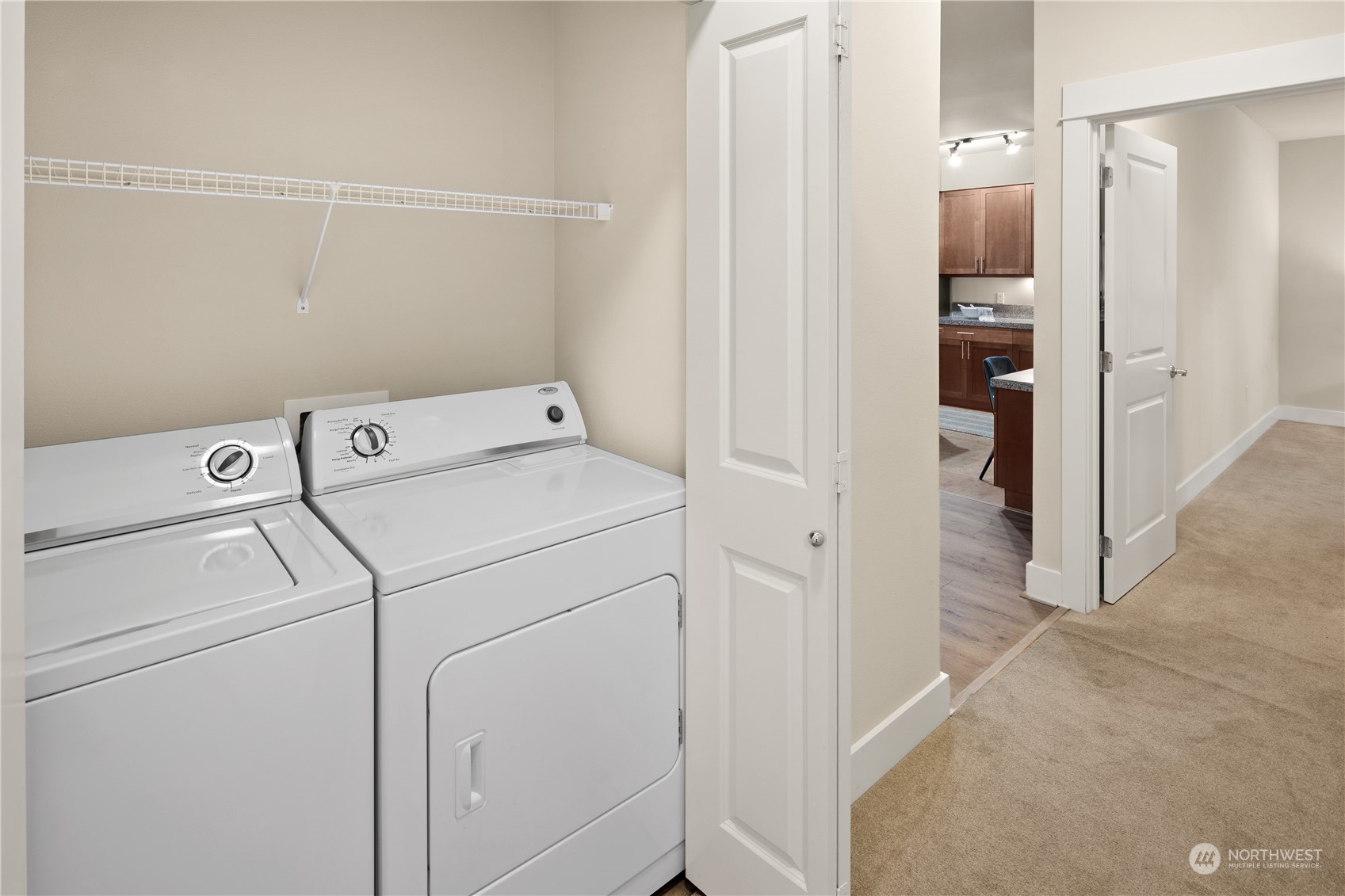8535 Avondale Road NE Unit: A104