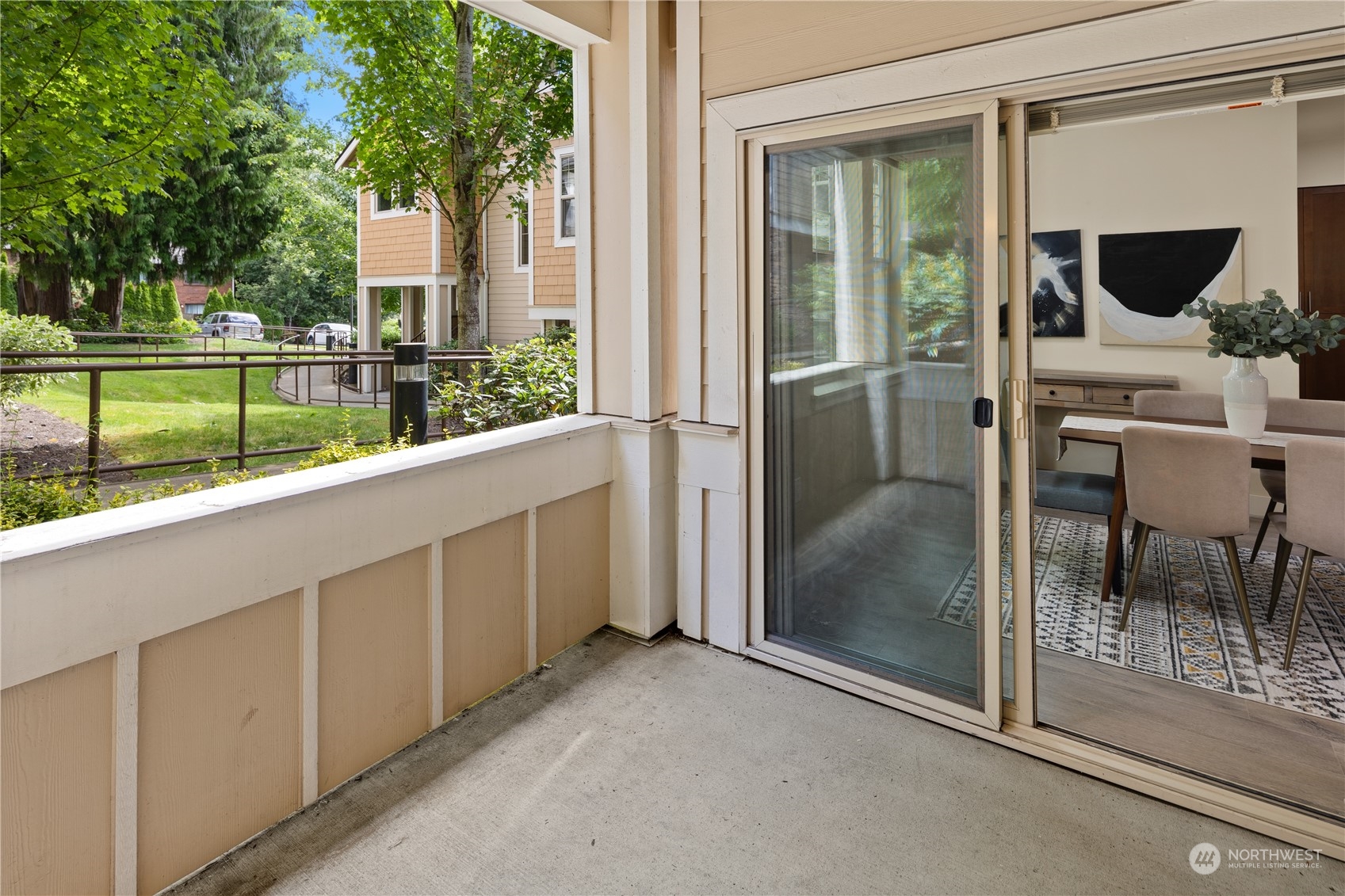 8535 Avondale Road NE Unit: A104