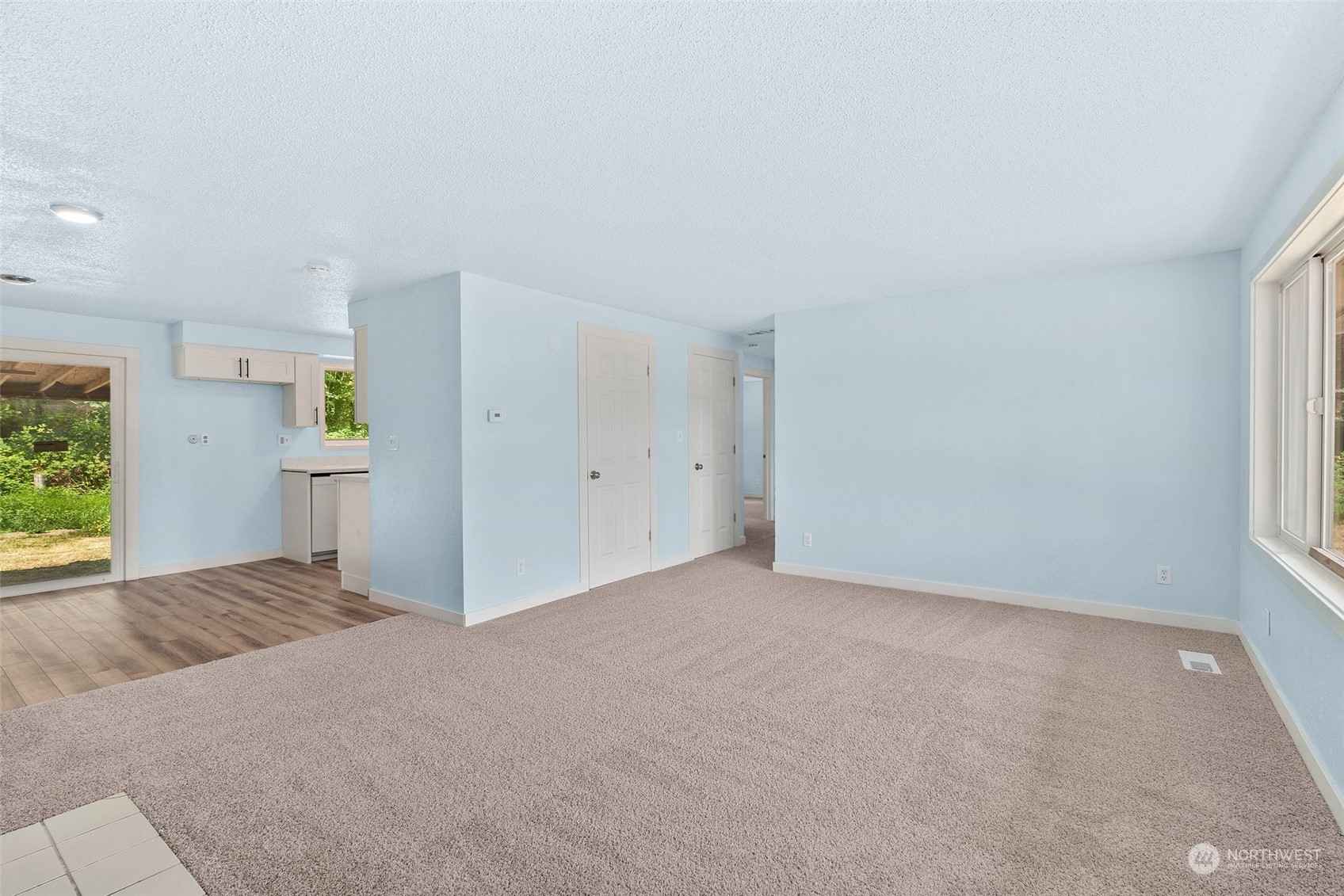 527 Old Pacific Highway SE