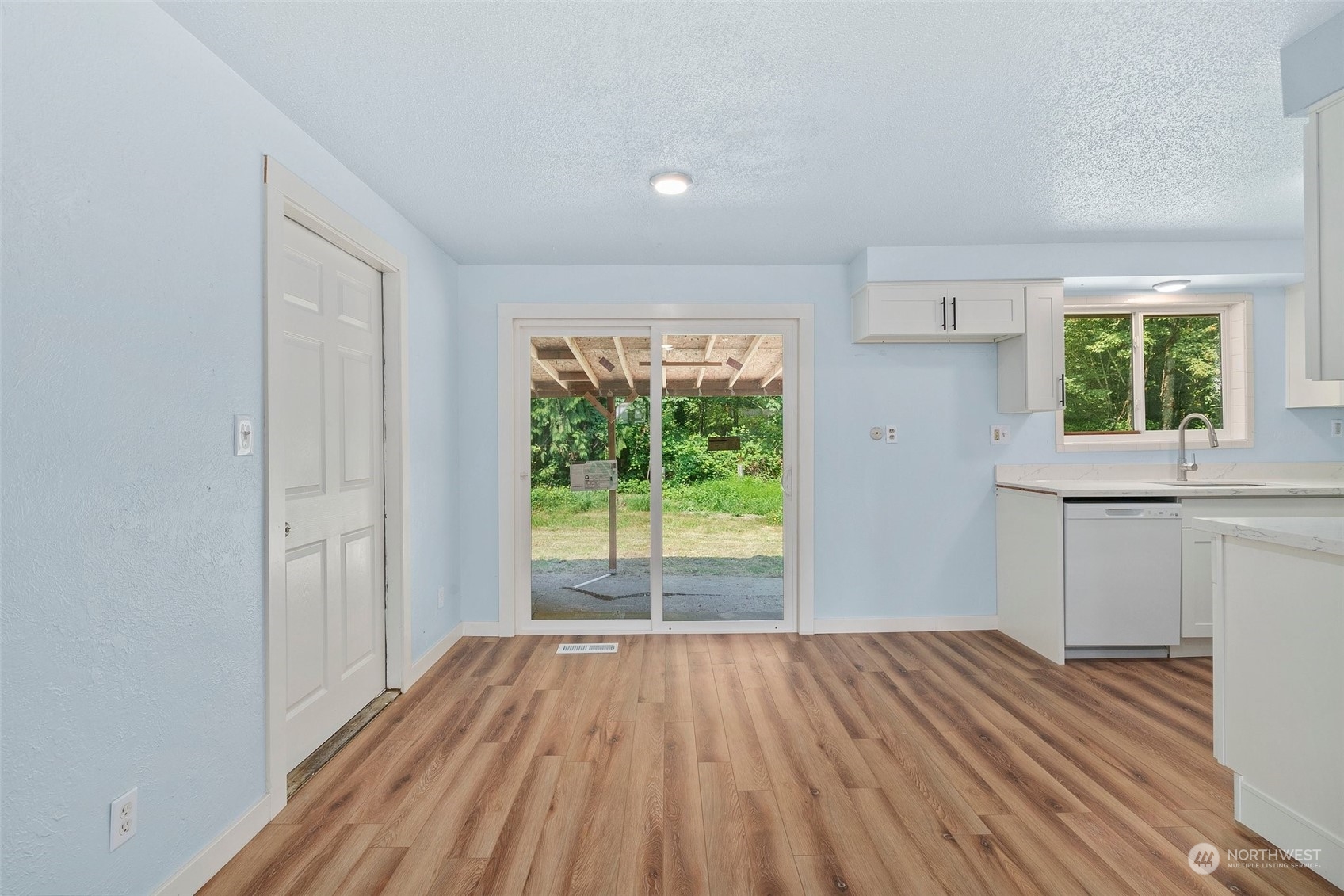 527 Old Pacific Highway SE