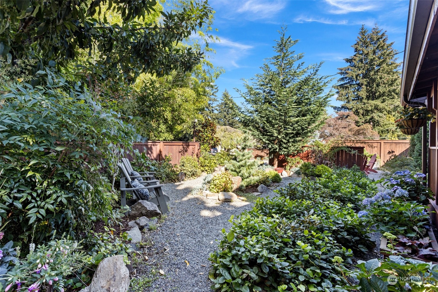 2519 NE 135th Street
